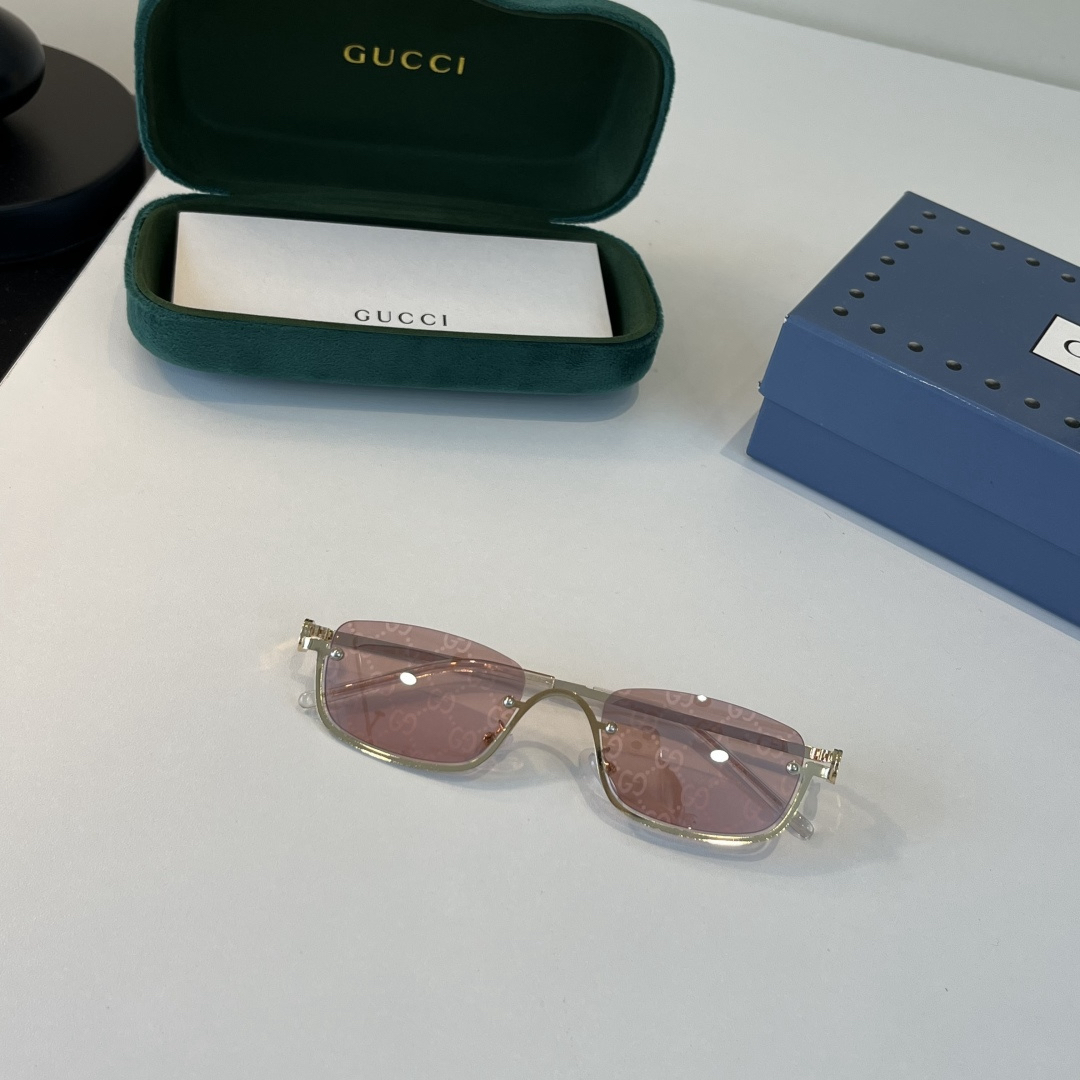 Gucci . ! ! Sunglasses view 5