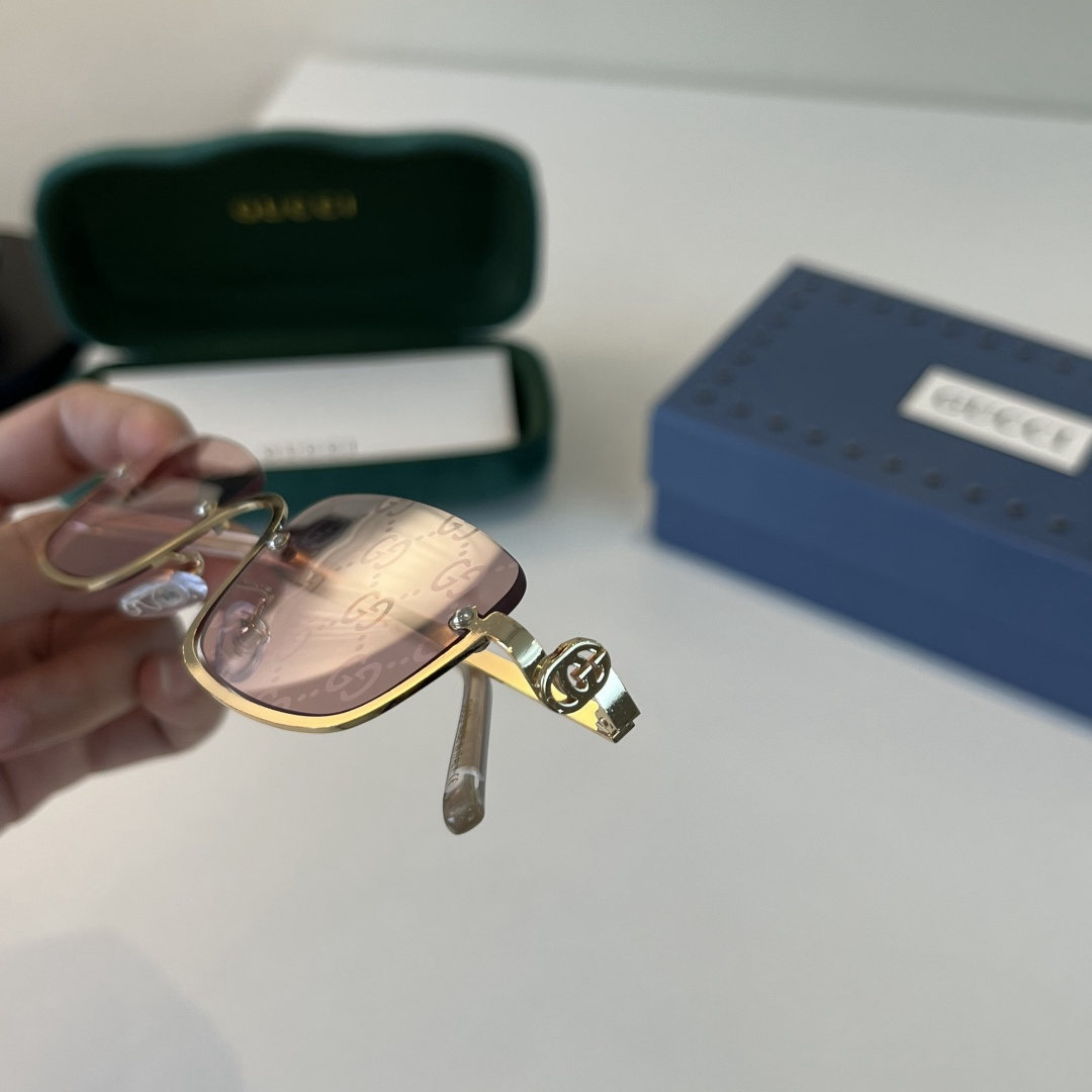 Gucci . ! ! Sunglasses view 7