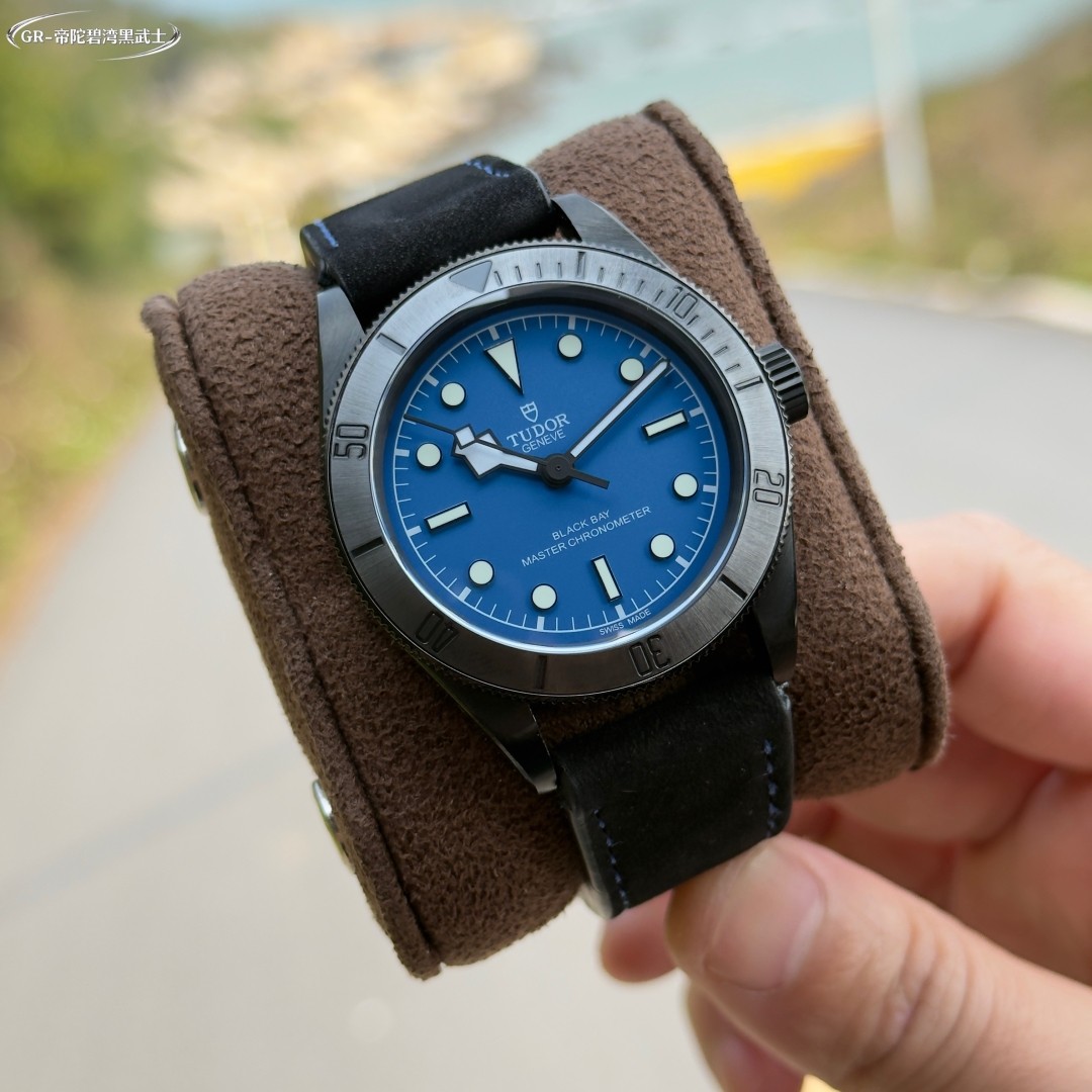 Tudor Ceramic Automatic Watch view 4