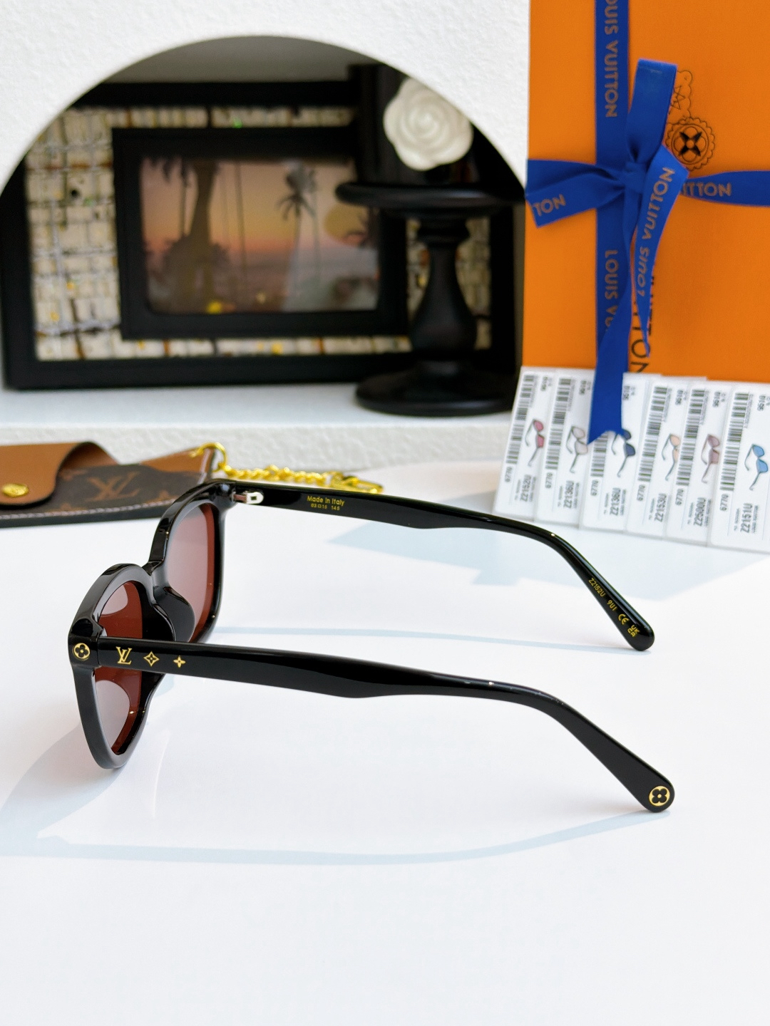 LOUIS VUITTO Z2136 Z2151 Z2152 Z2153 Z2154 Size 63-15-146 1208140 Sunglasses view 7