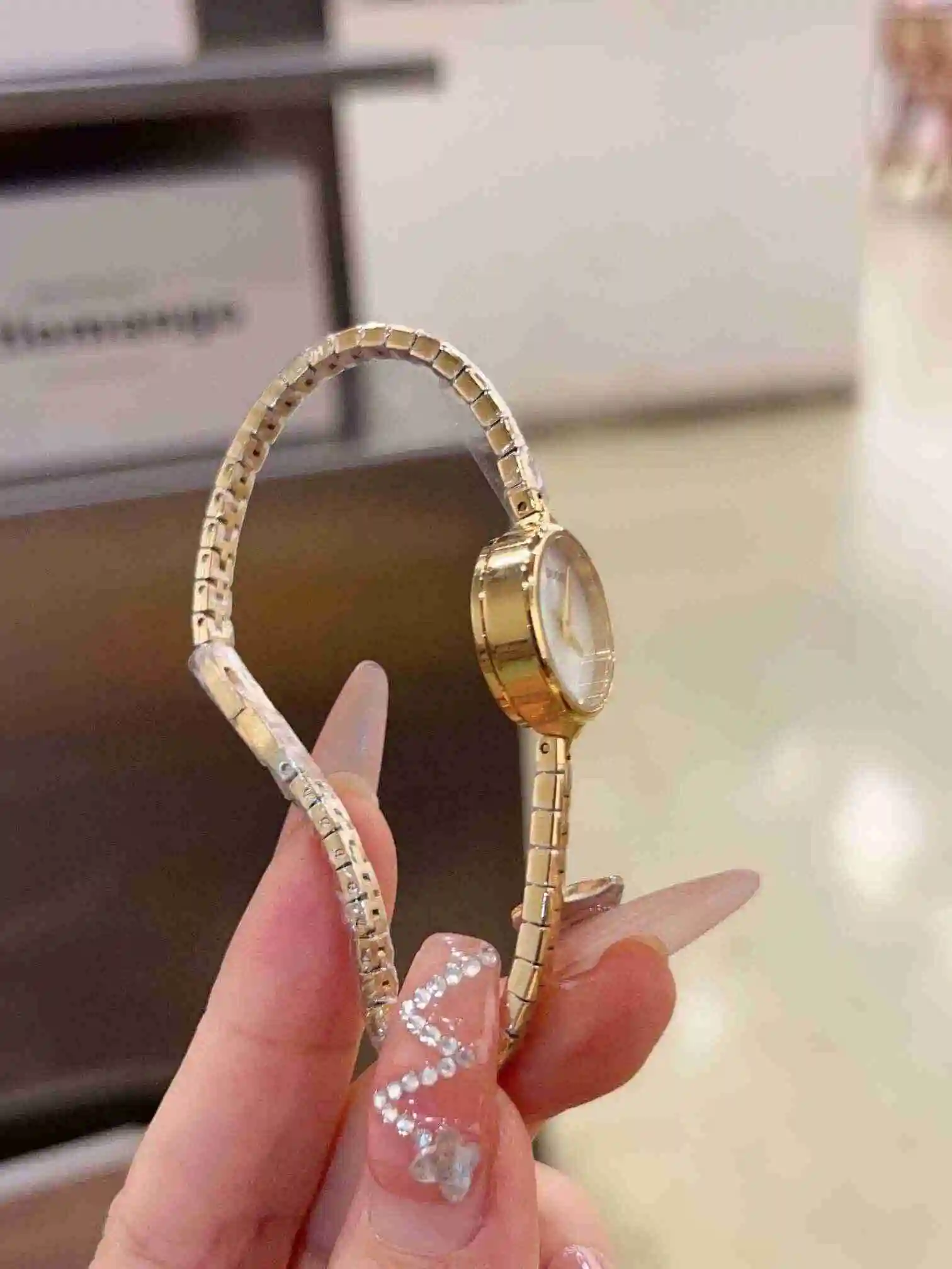 General Watches Gucci GUCCI Women's Watch Paired with Original Fully Automatic Mechanical Movement, Top Grade 316 Precision Steel Case with Mineral Super Strong Mirror Diameter 23mm KK view 3
