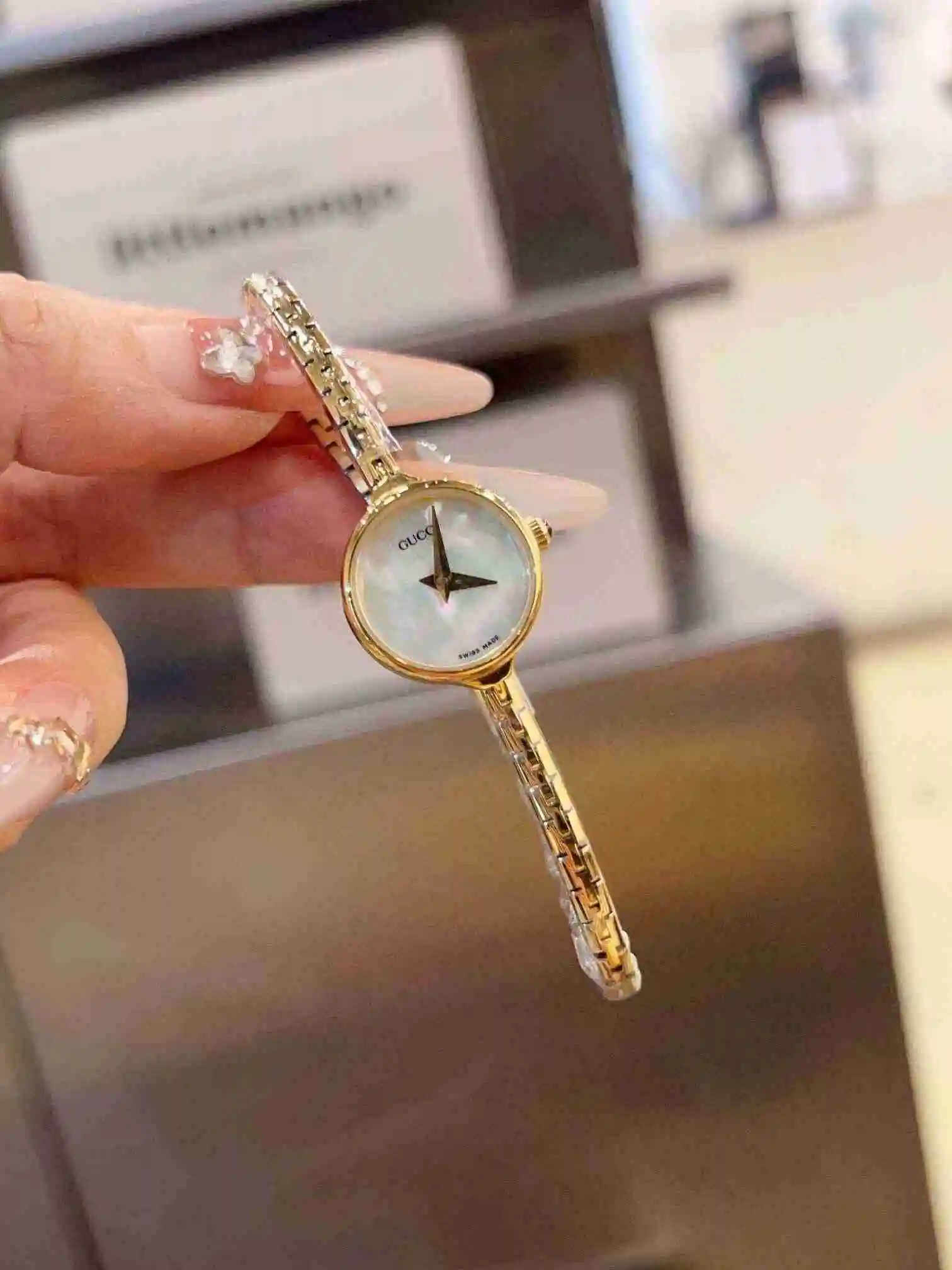 General Watches Gucci GUCCI Women's Watch Paired with Original Fully Automatic Mechanical Movement, Top Grade 316 Precision Steel Case with Mineral Super Strong Mirror Diameter 23mm KK view 4