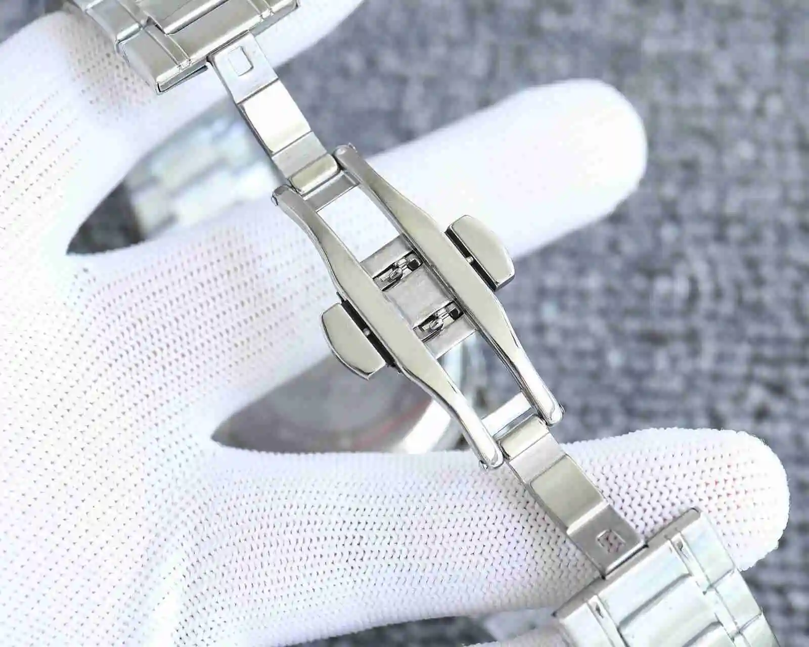 General Watches Armani Watch Men's Watch Paired with Original Fully Automatic Mechanical Movement Top Grade 316 Precision Steel Case with Mineral Super Strong Mirror Diameter 43mm KK02750 1 view 2
