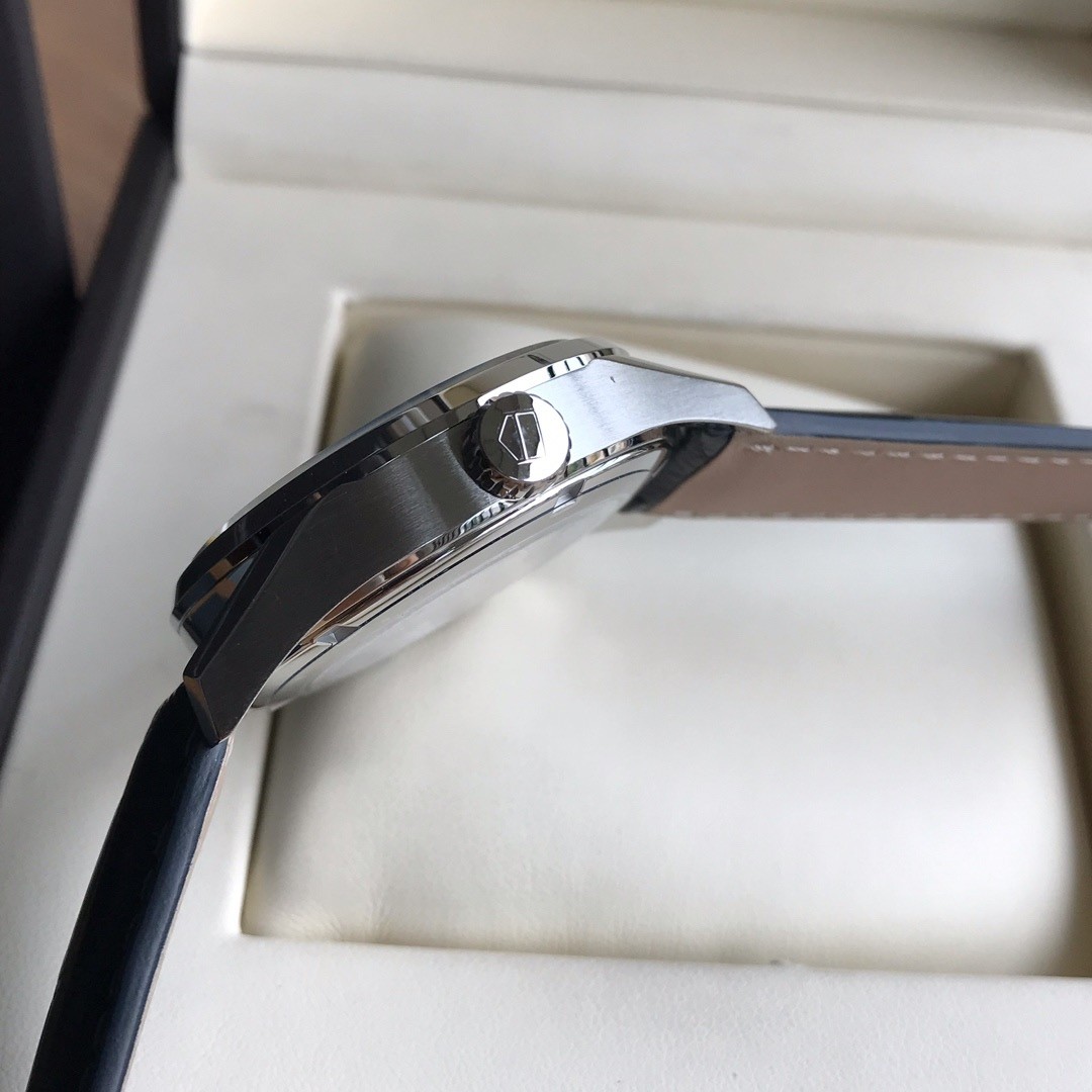 TAG Heuer Carrera Leather Strap Automatic Watch view 5