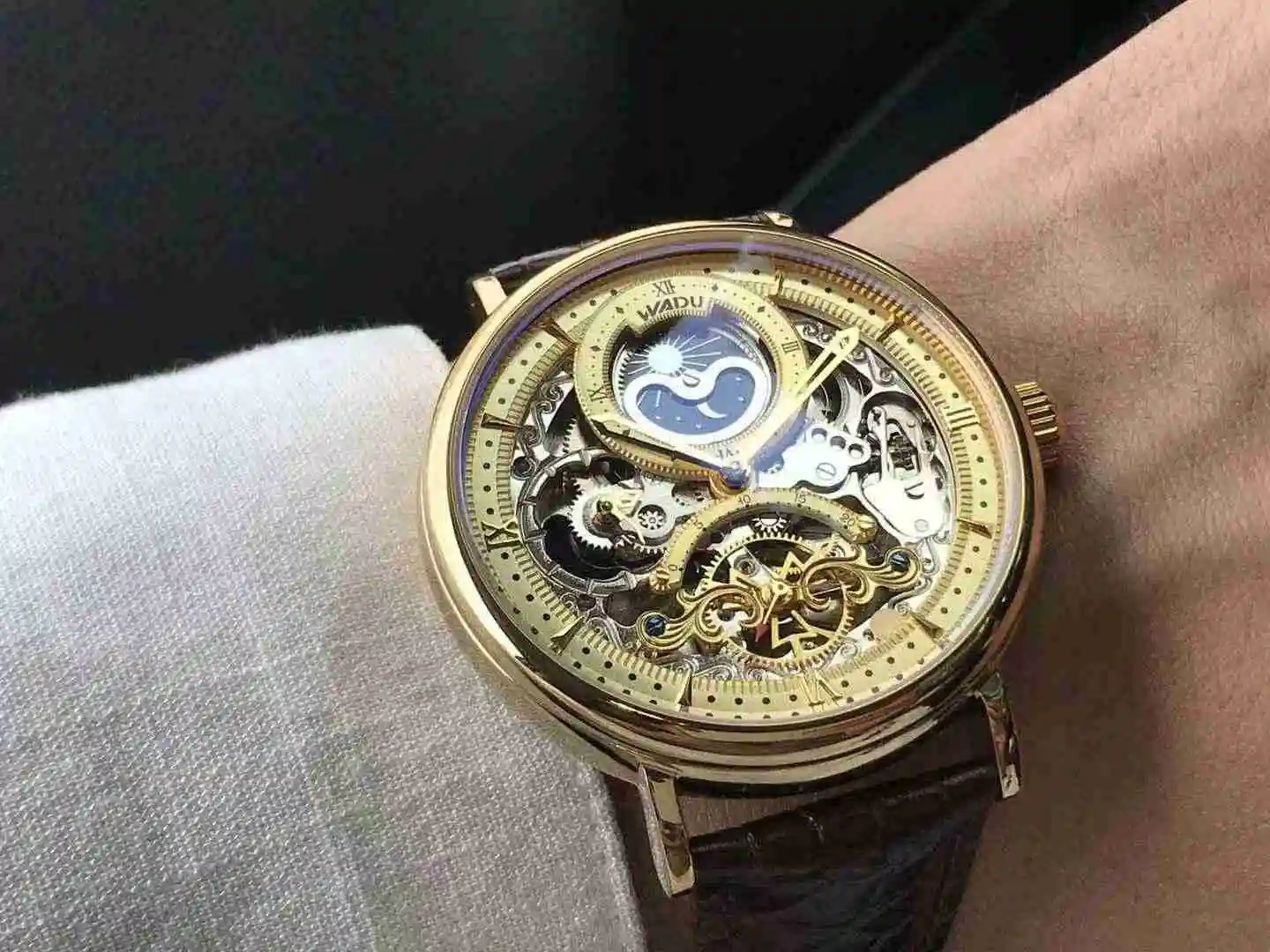 General Watches WADU White 370 Gold 390 Watch view 3