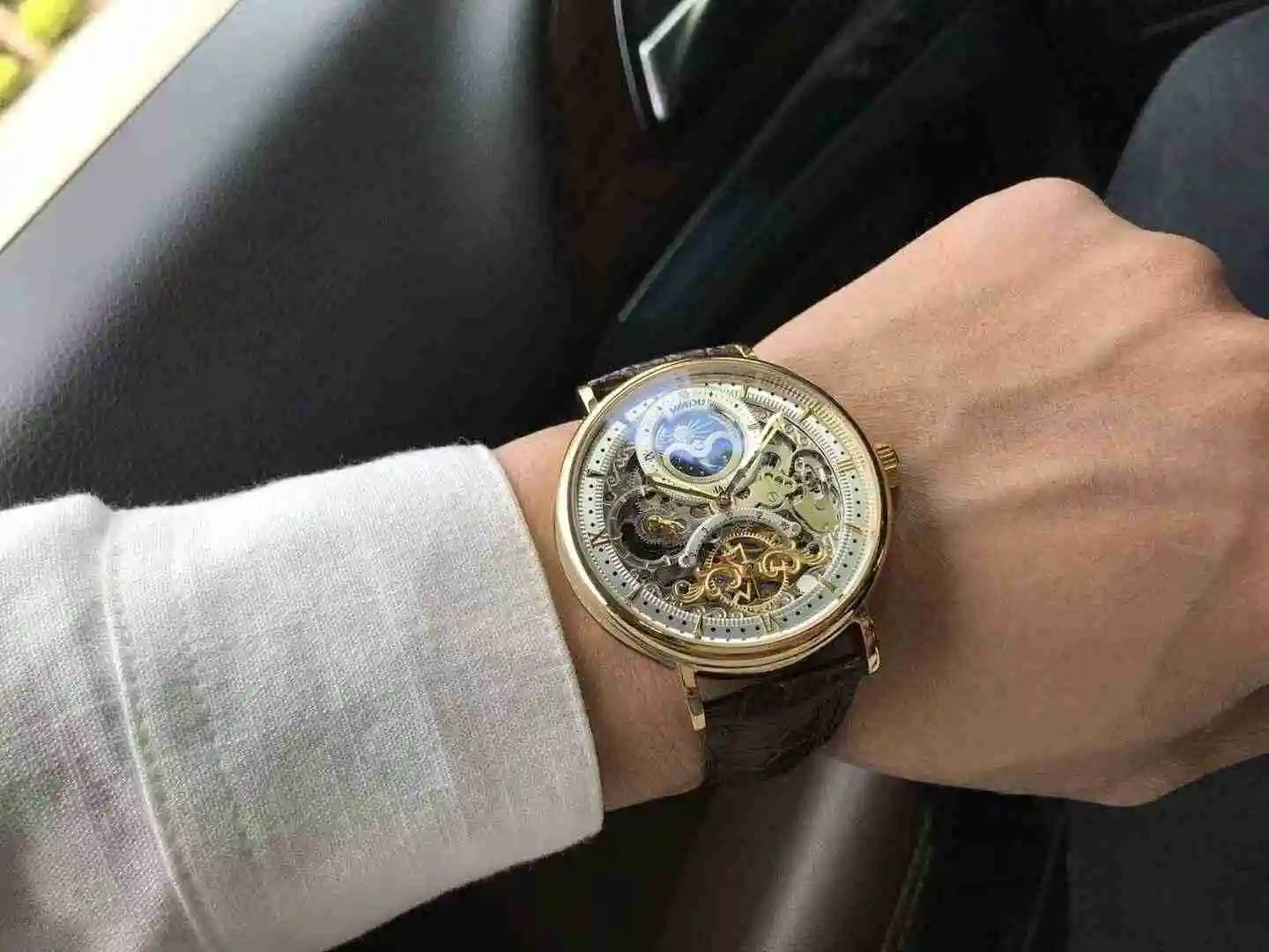General Watches WADU White 370 Gold 390 Watch view 6