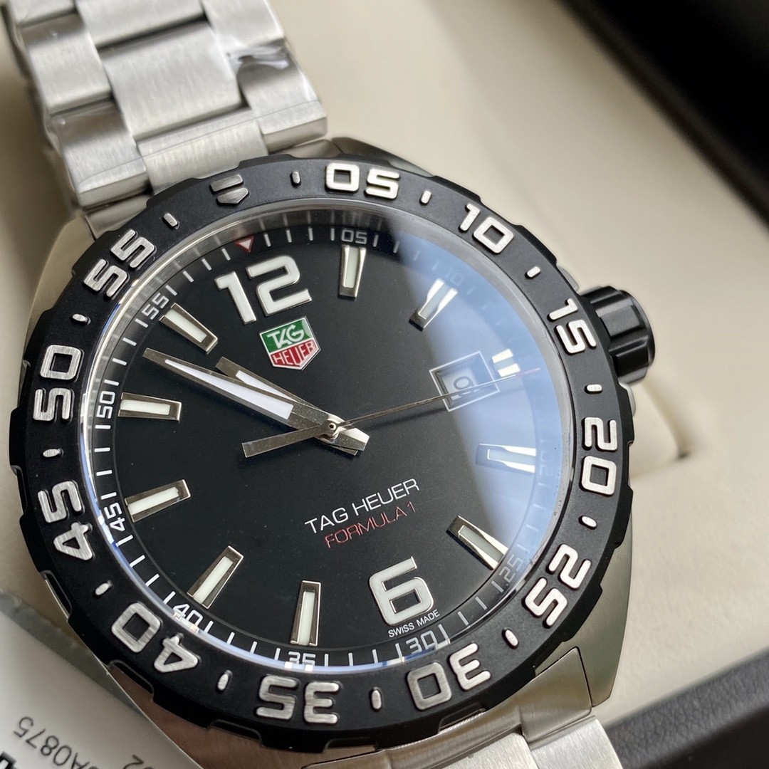 TAG Heuer Formula 1 Quartz 41mm Watch view 2