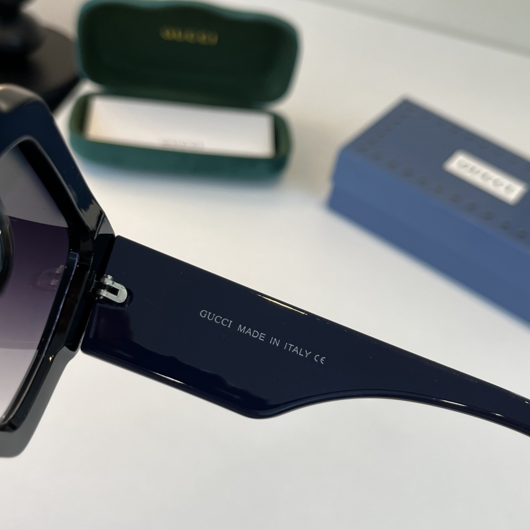 Gucci Sunglasses view 11