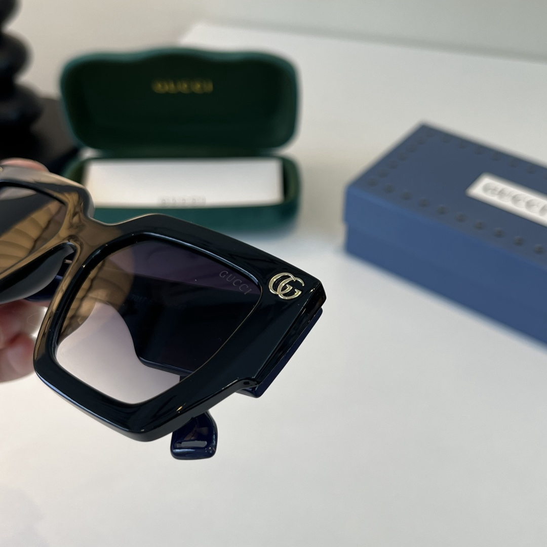 Gucci Sunglasses view 7