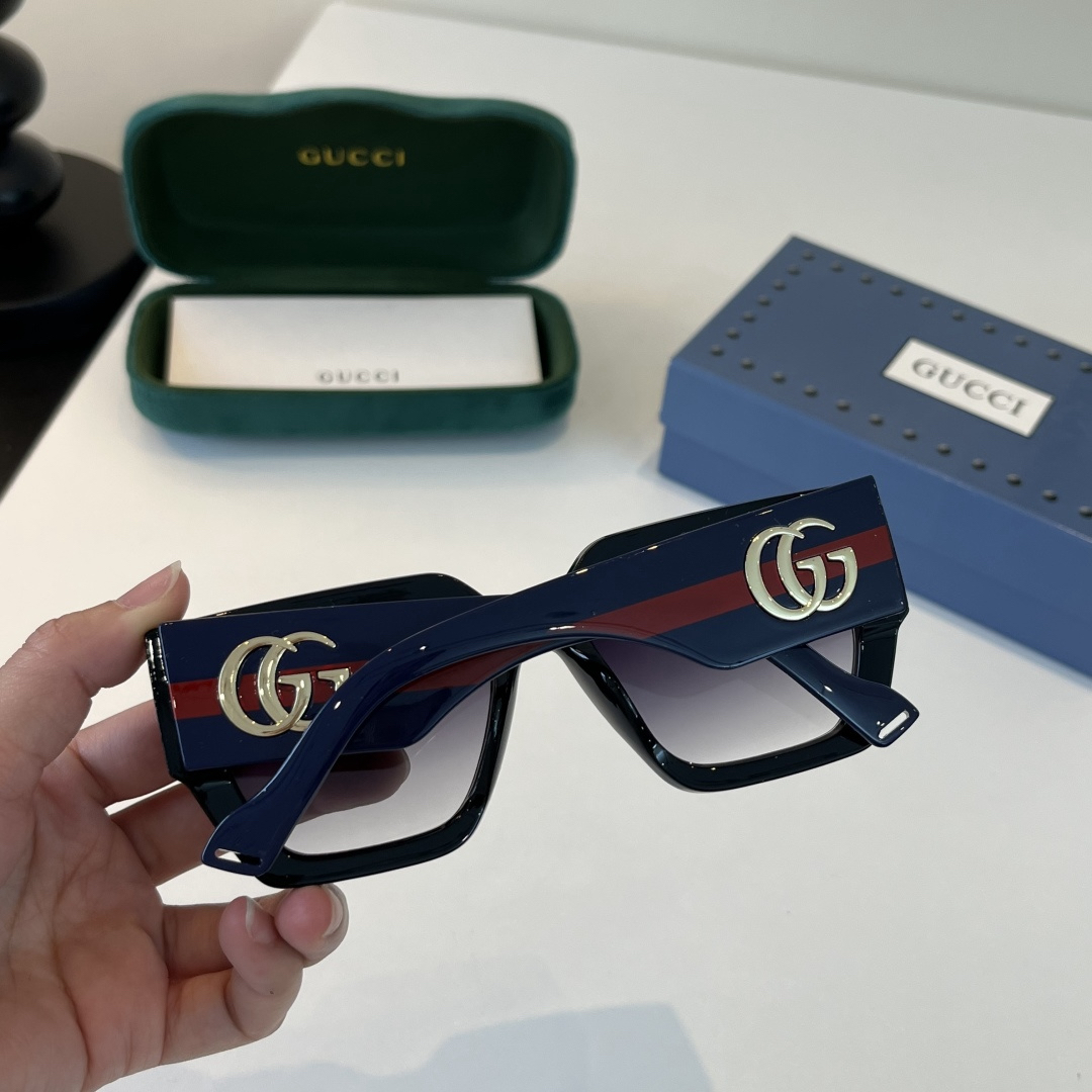 Gucci Sunglasses view 9