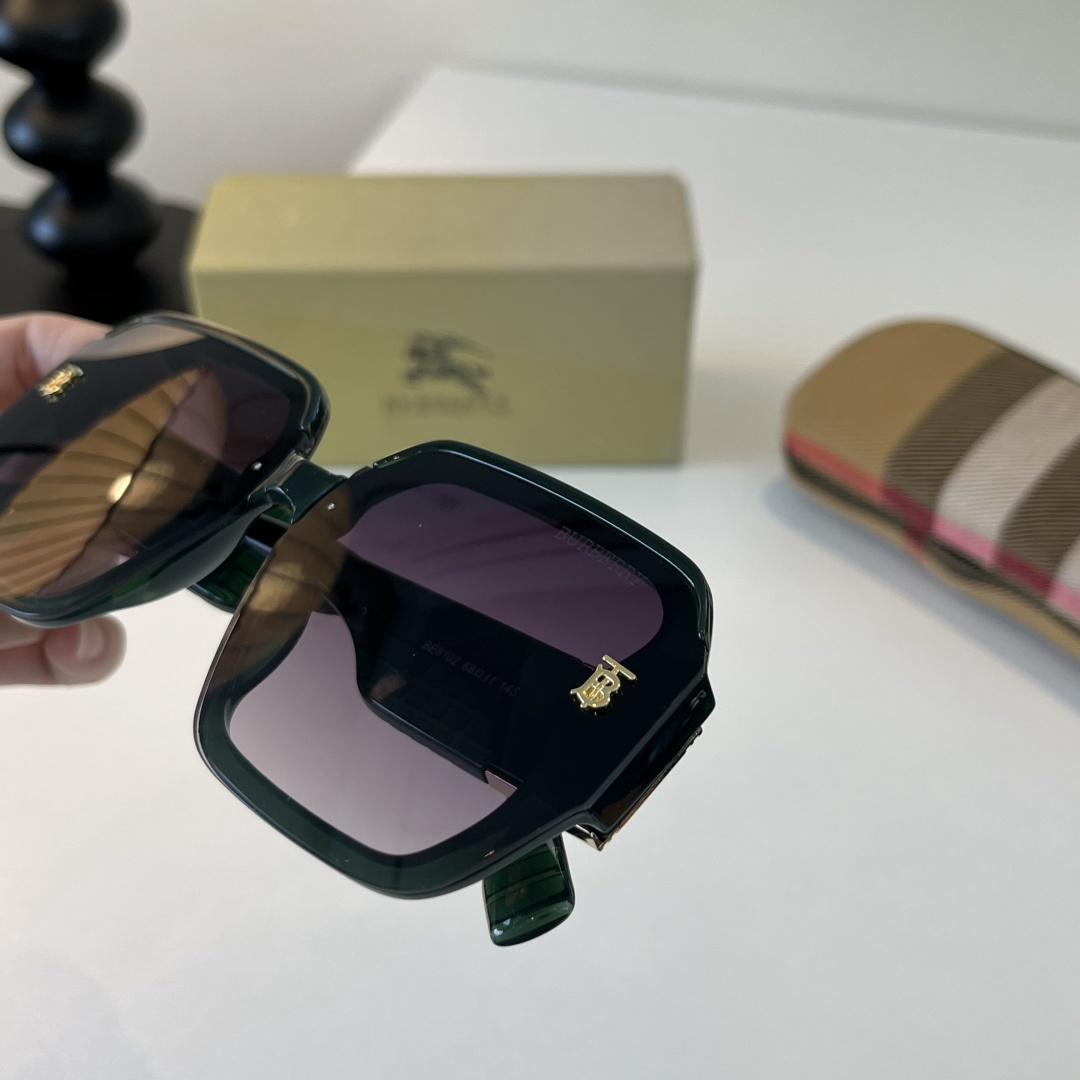 Burberry 2026 Sunglasses view 6