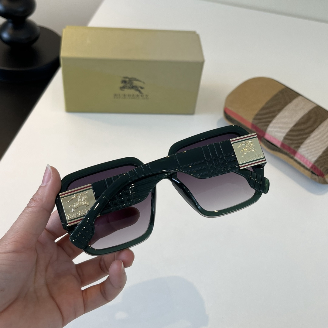 Burberry 2026 Sunglasses view 8