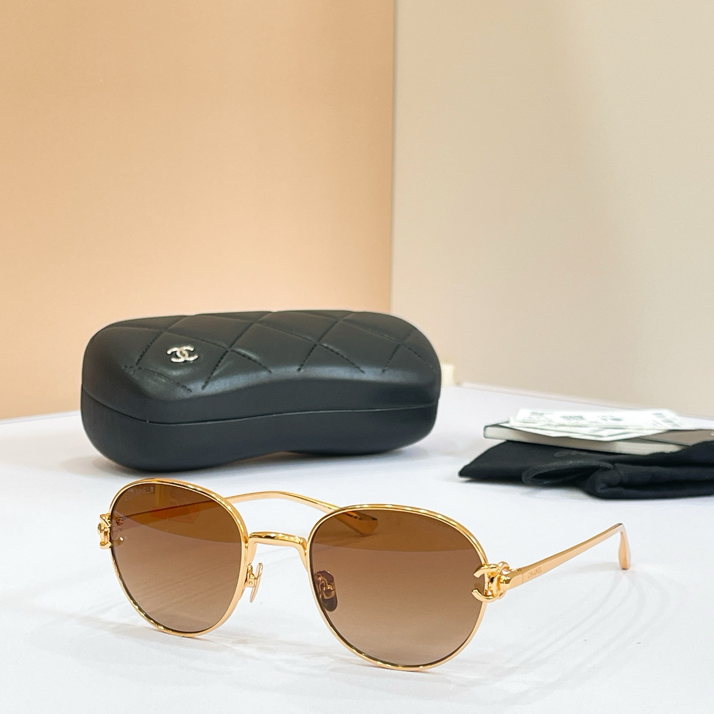 CHANE EL:4306 Size 50-20-140 Sunglasses view 1