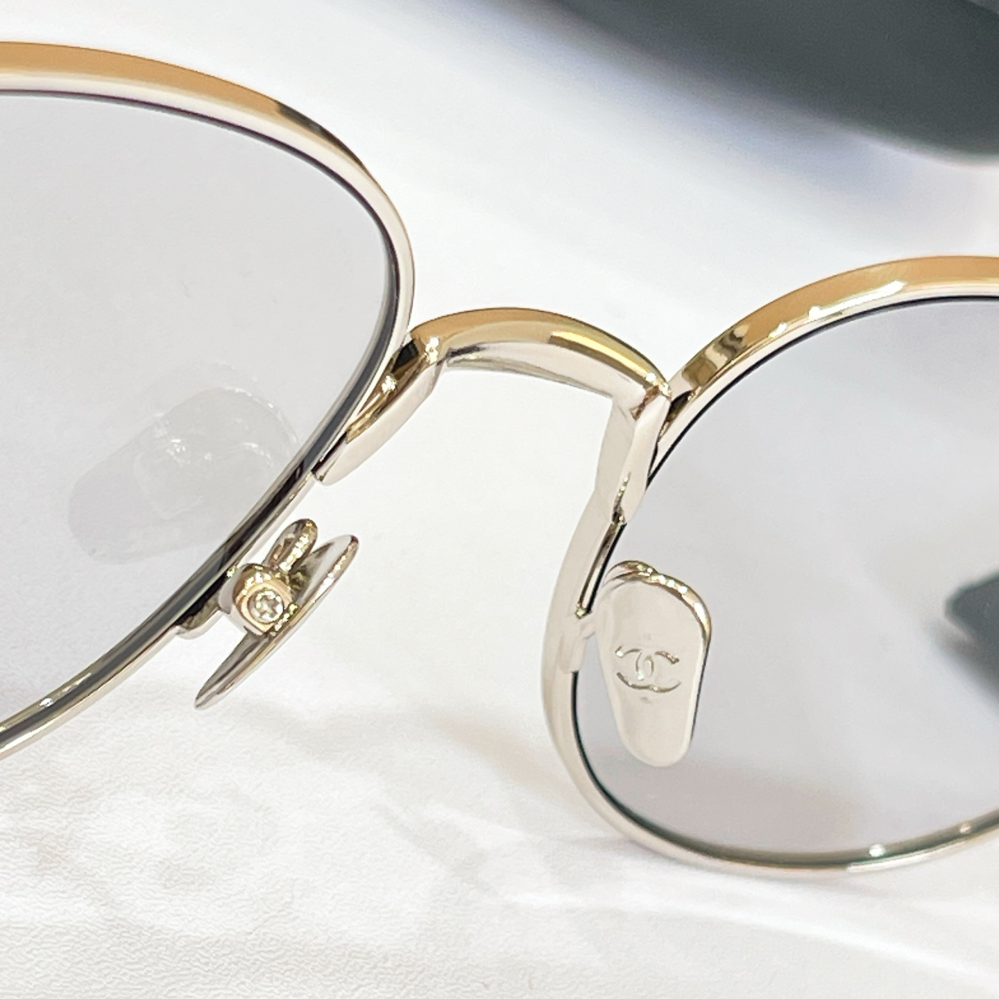 CHANE EL:4306 Size 50-20-140 Sunglasses view 9