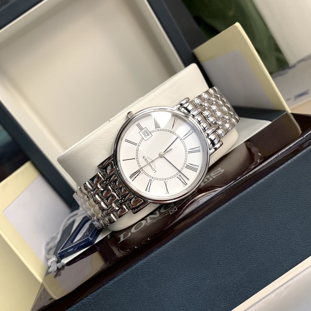 Longines Quartz Watch view 4