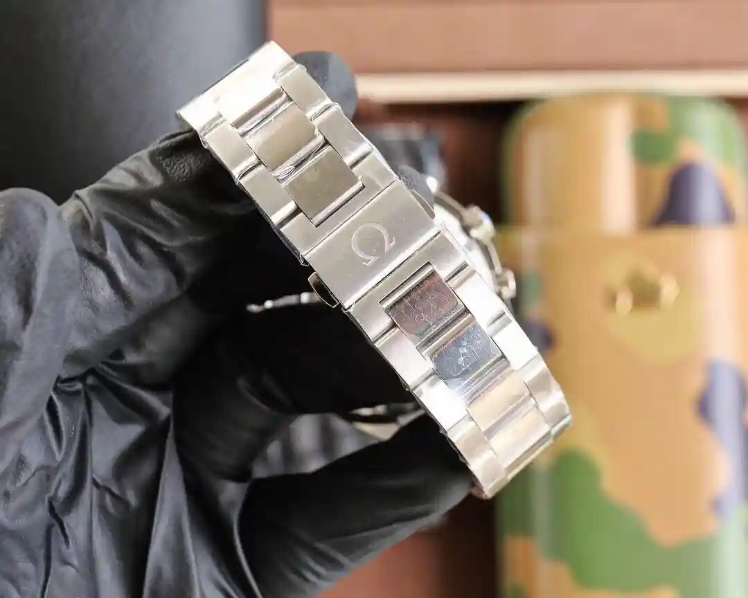 General Watches Omega 730 Watch view 4