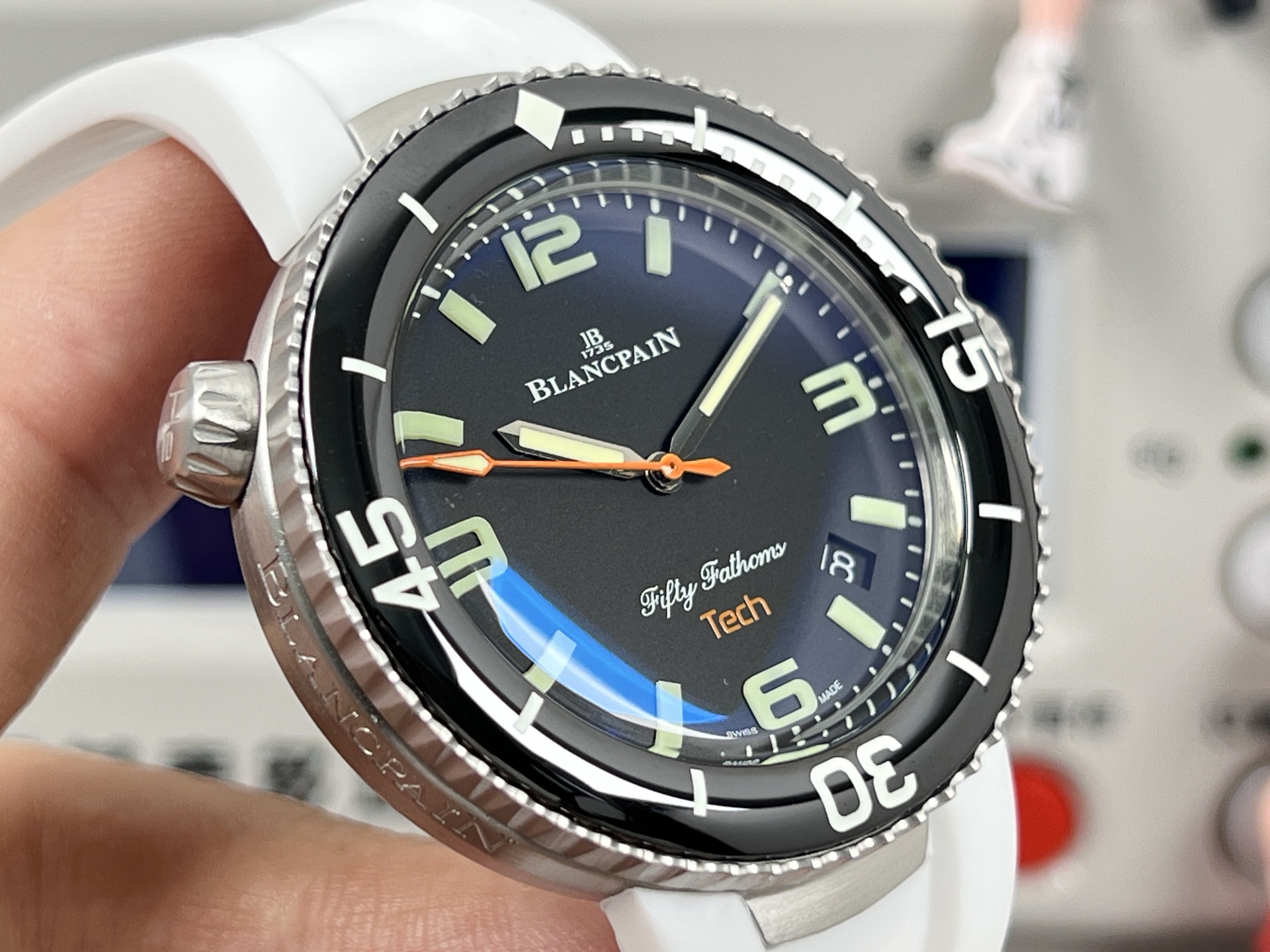 Automatic Watch view 4