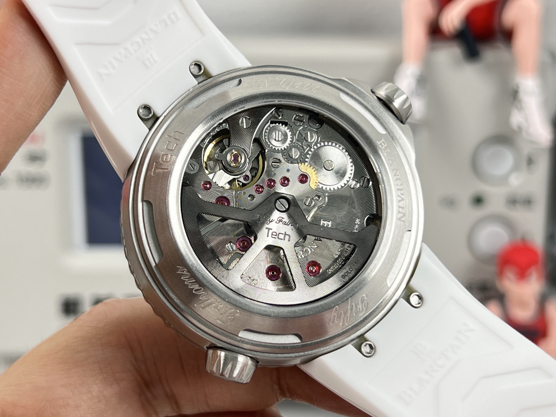 Automatic Watch view 8