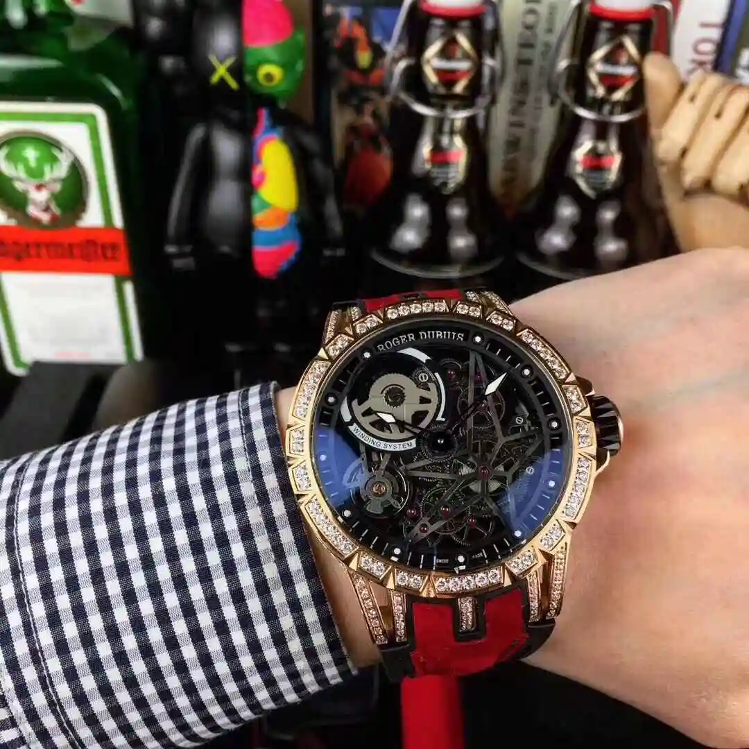 General Watches Roger Dubo Half Diamond White 650 Rose 670 Full Diamond White 750 Rose 770 Watch view 5
