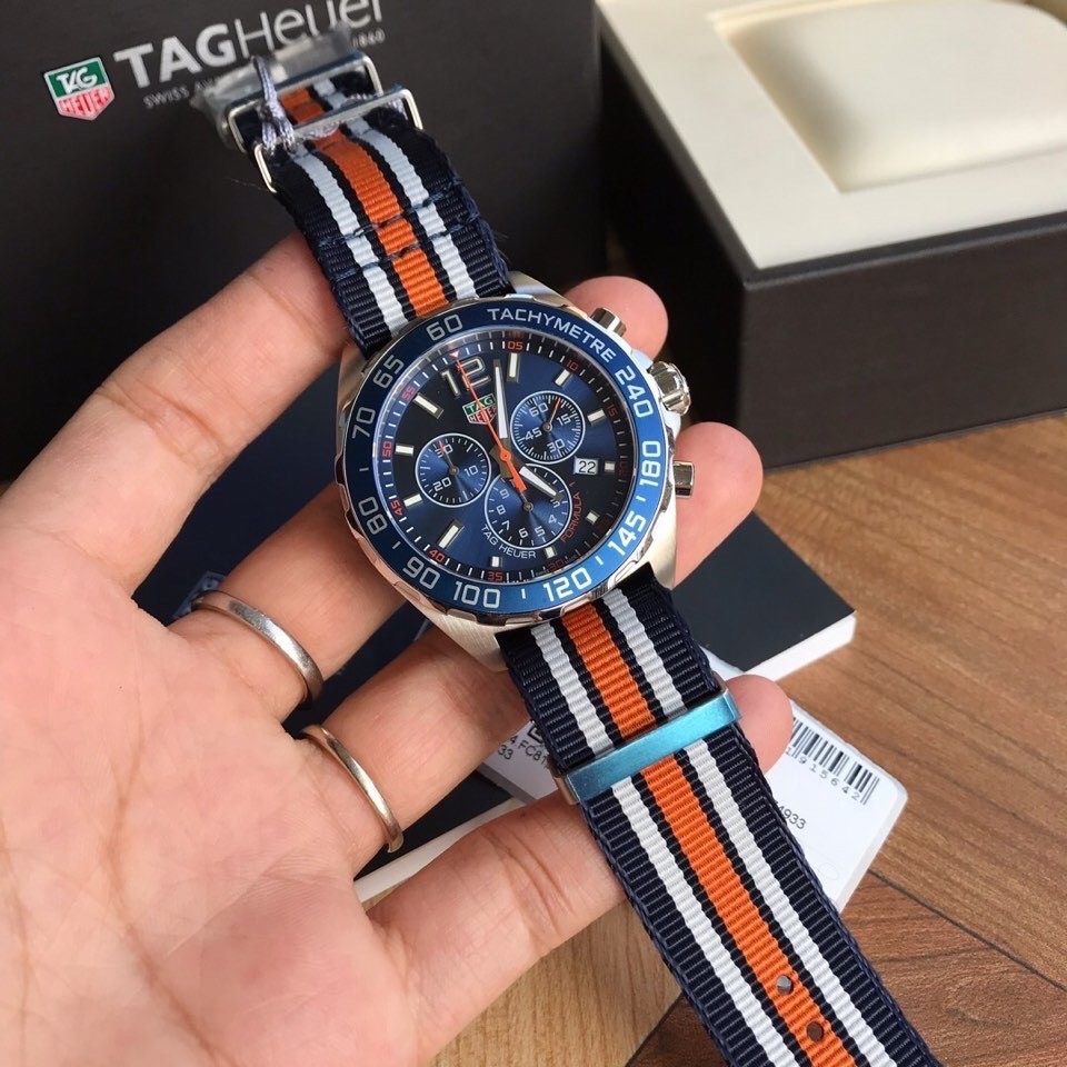 TAG Heuer Formula 1 Quartz 43mm Watch view 4