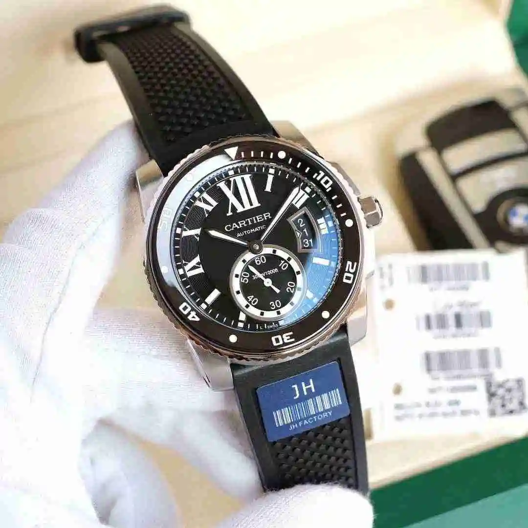 General Watches CALIBRE DE CARTIER diving series Watch view 8