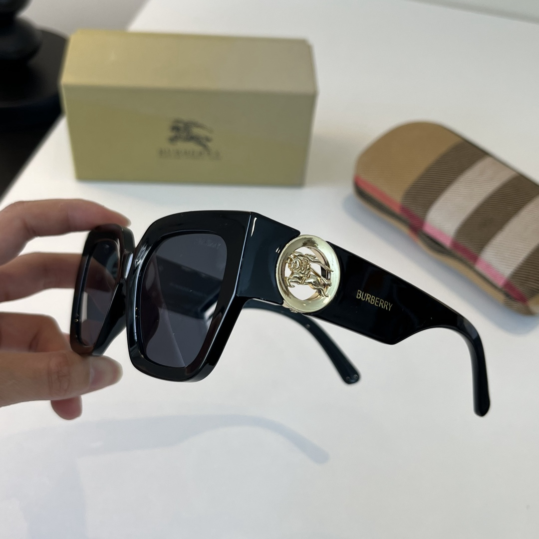 Burberry Sunglasses view 11