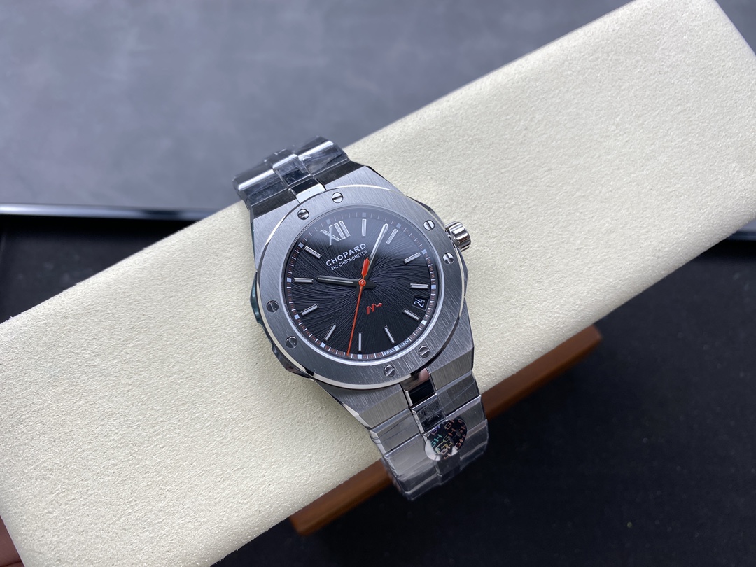 Men's Stainless Steel Watch view 4