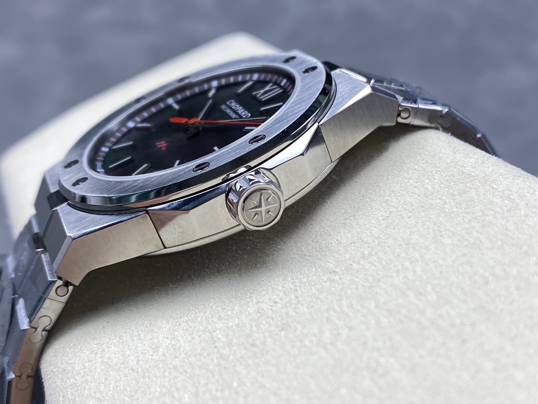 Men's Stainless Steel Watch view 7