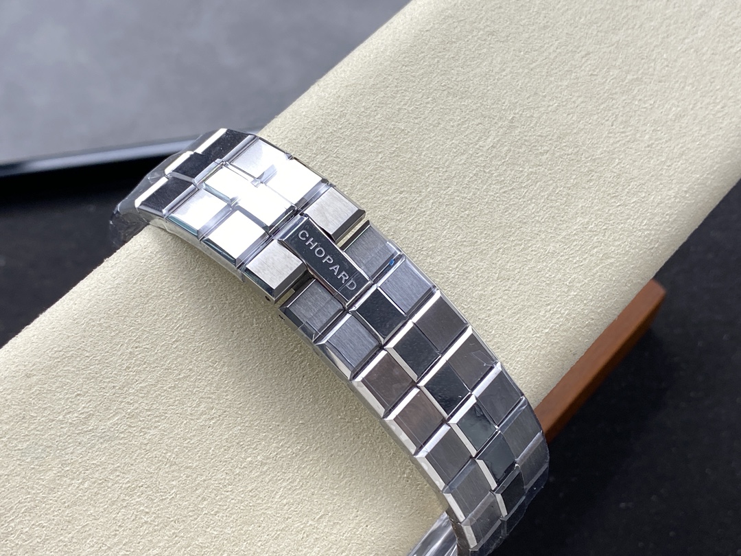 Men's Stainless Steel Watch view 9