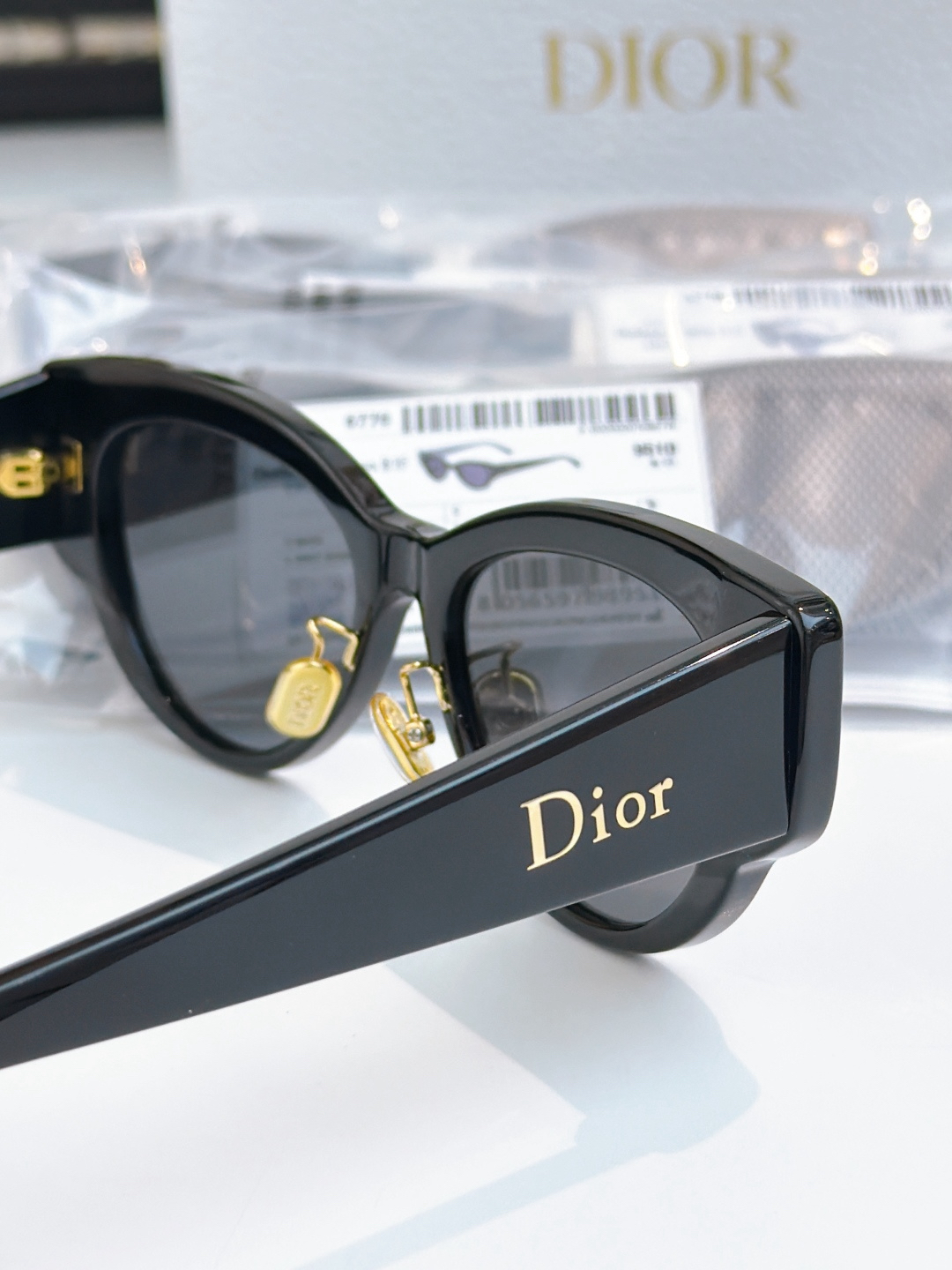 DIO DiorLuckyCharms B1F Size 53-17-145 1208140 Sunglasses view 8
