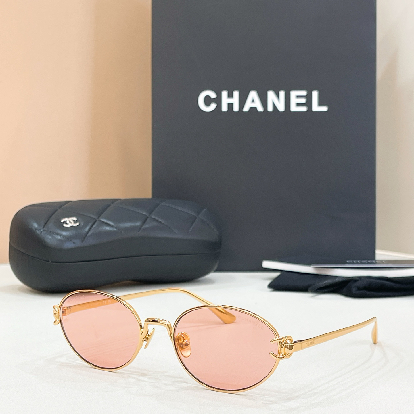 CHANE EL:4304 Size 54-18-145 Sunglasses view 1