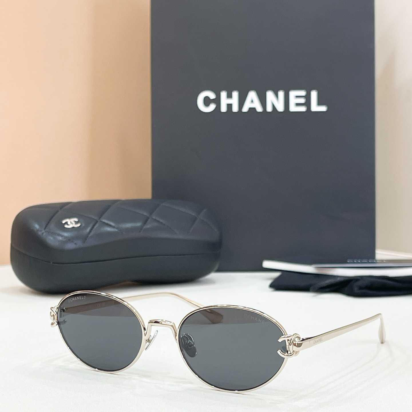 CHANE EL:4304 Size 54-18-145 Sunglasses view 3