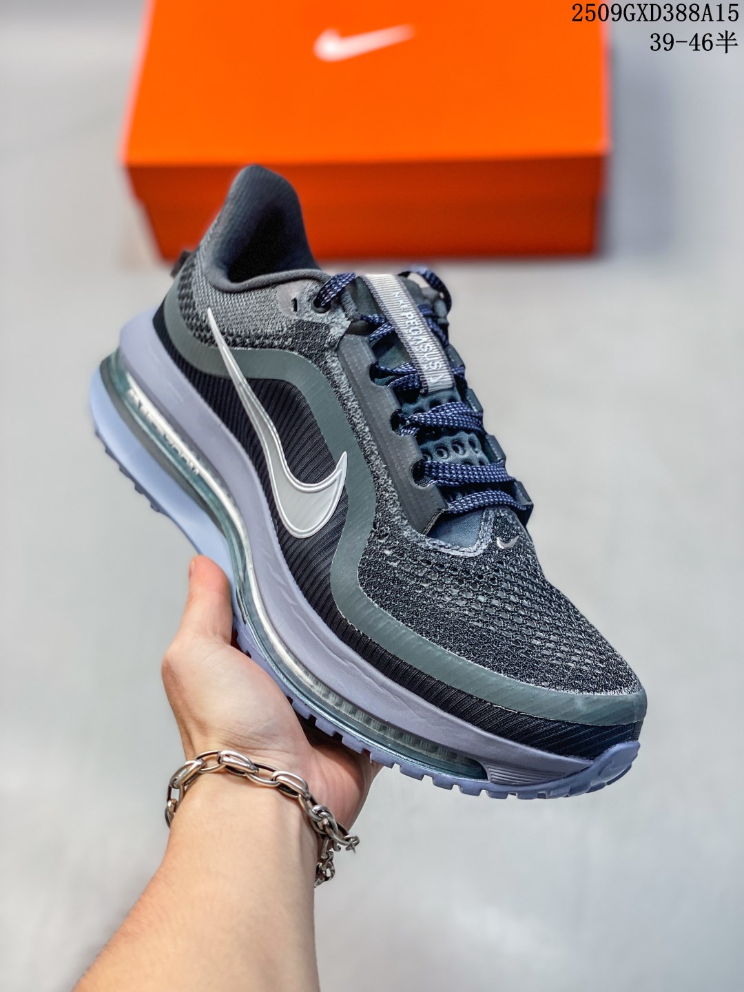 Nike HQ2592-101 Running Shoes main view