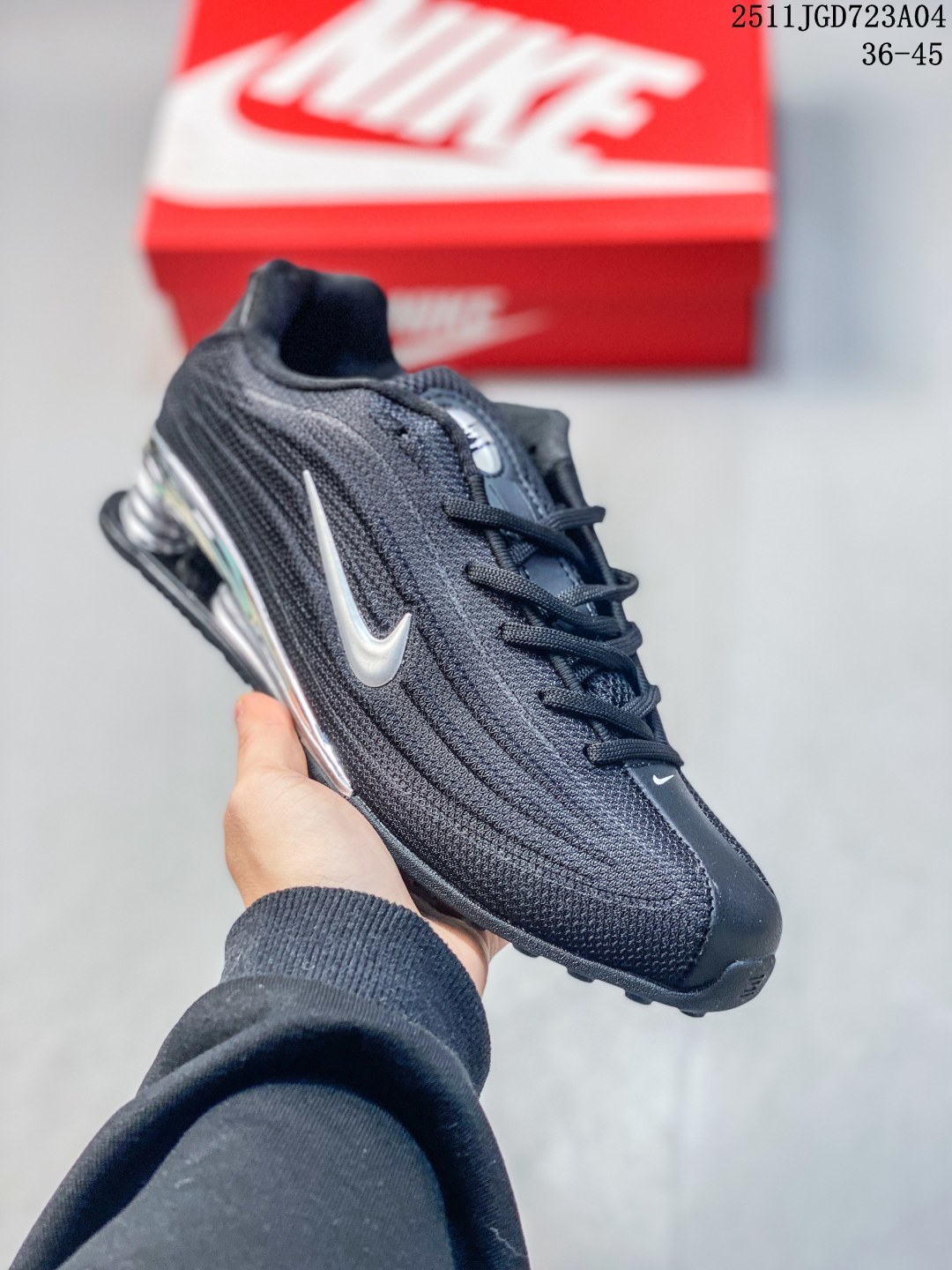 Nike HQ7540-003 Running Shoes detail view 1
