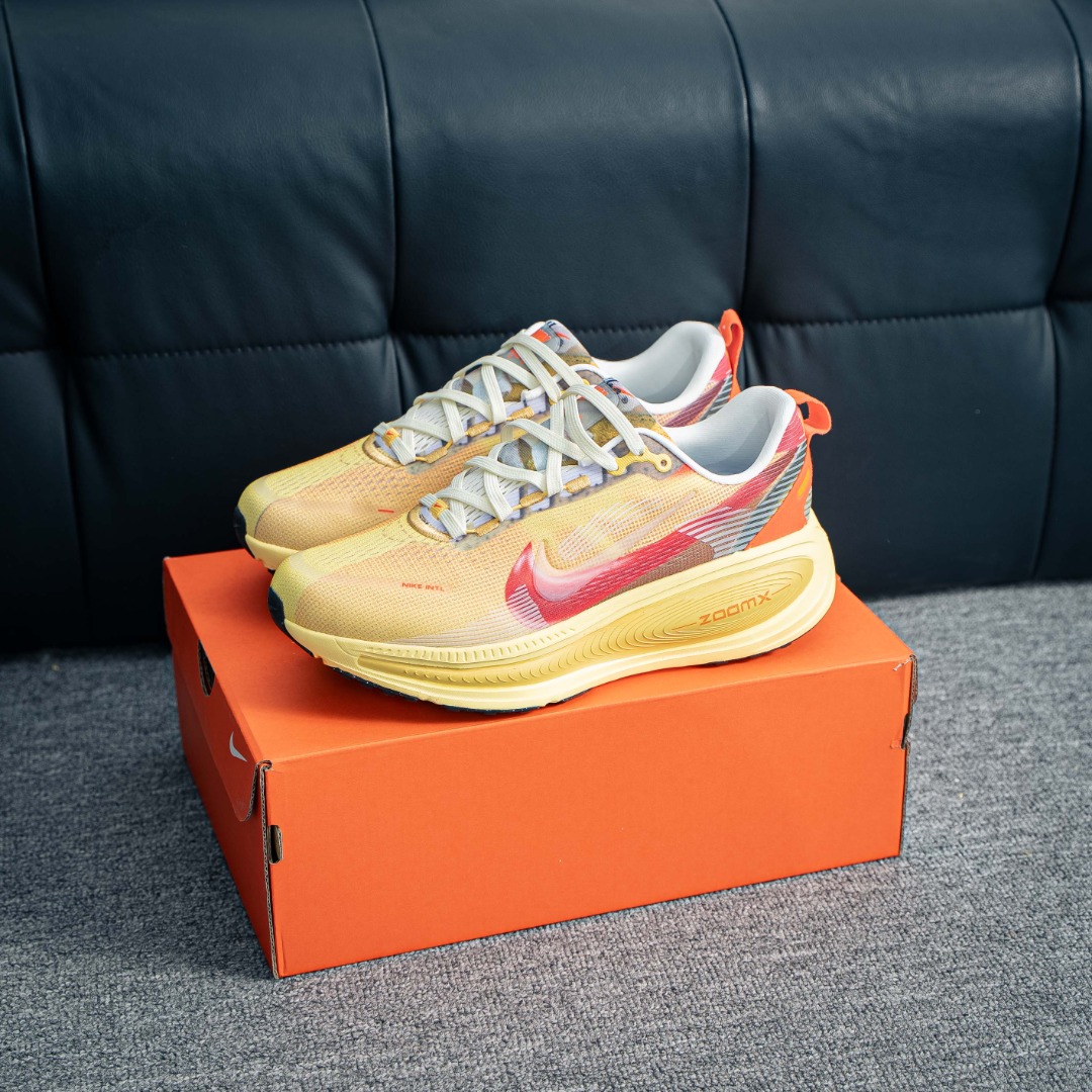 Nike IH3576 999 Running Shoes main view