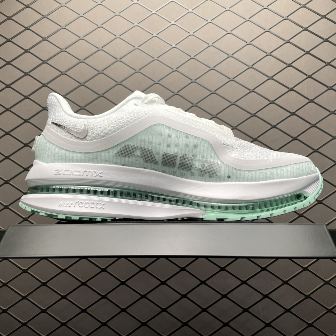 Nike HQ2593-103 Running Shoes detail view 2