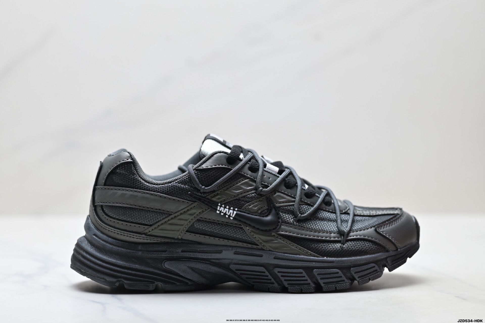 Nike IB4339-001 Sneakers main view