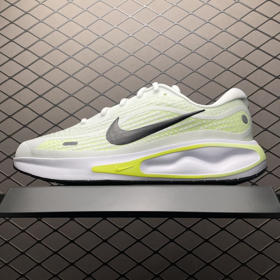 Nike FN0228-700 Running Shoes main view