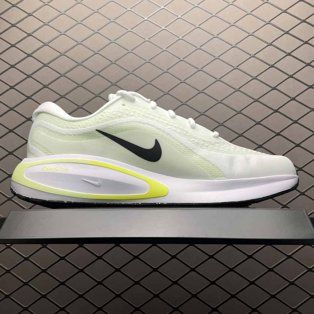 Nike FN0228-700 Running Shoes detail view 2