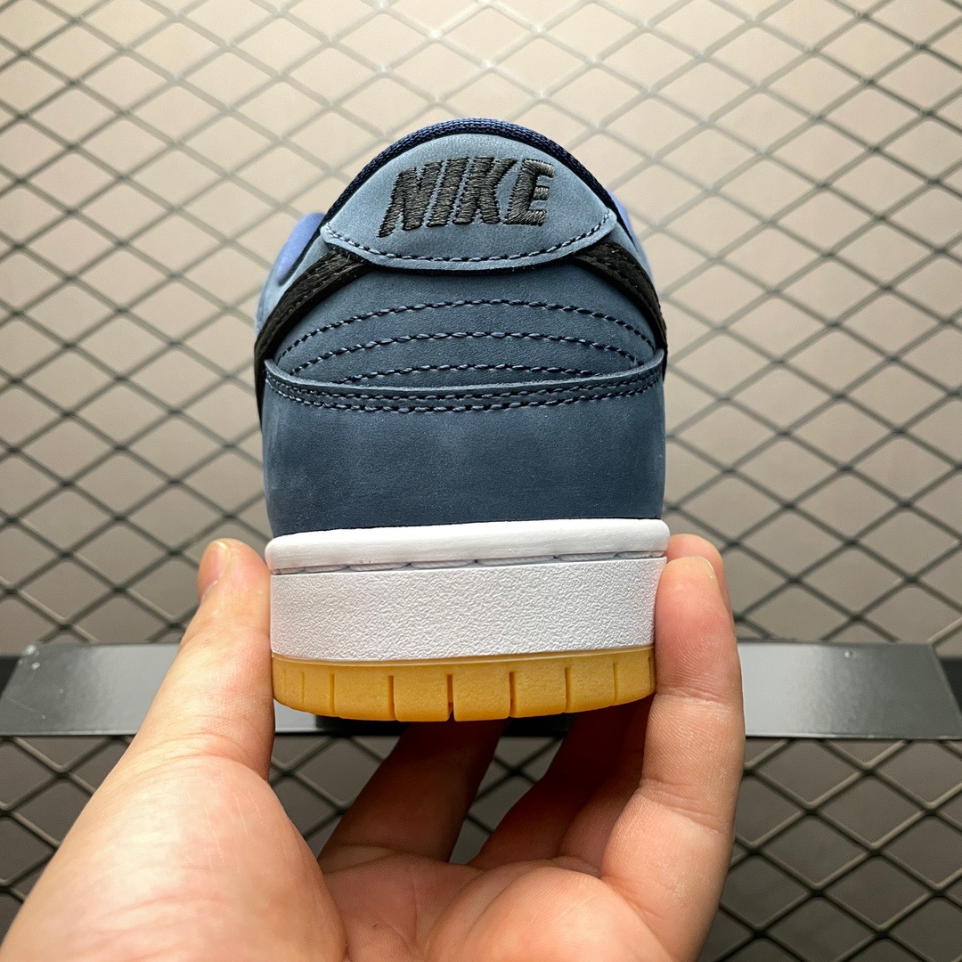 Nike Dunk Sneakers Navy detail view 1