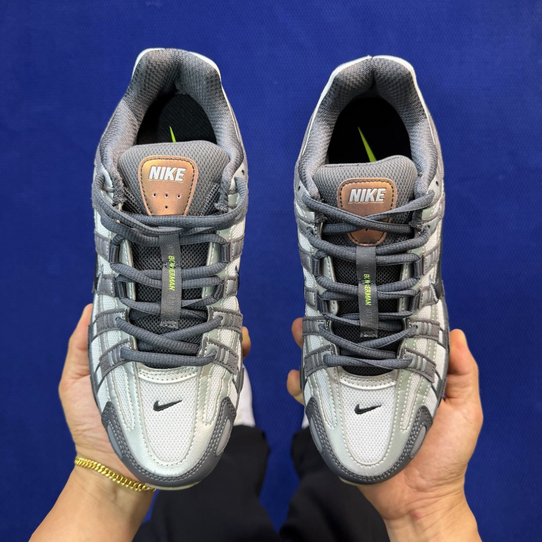 Nike IQ0577-025 Sneakers Grey detail view 2