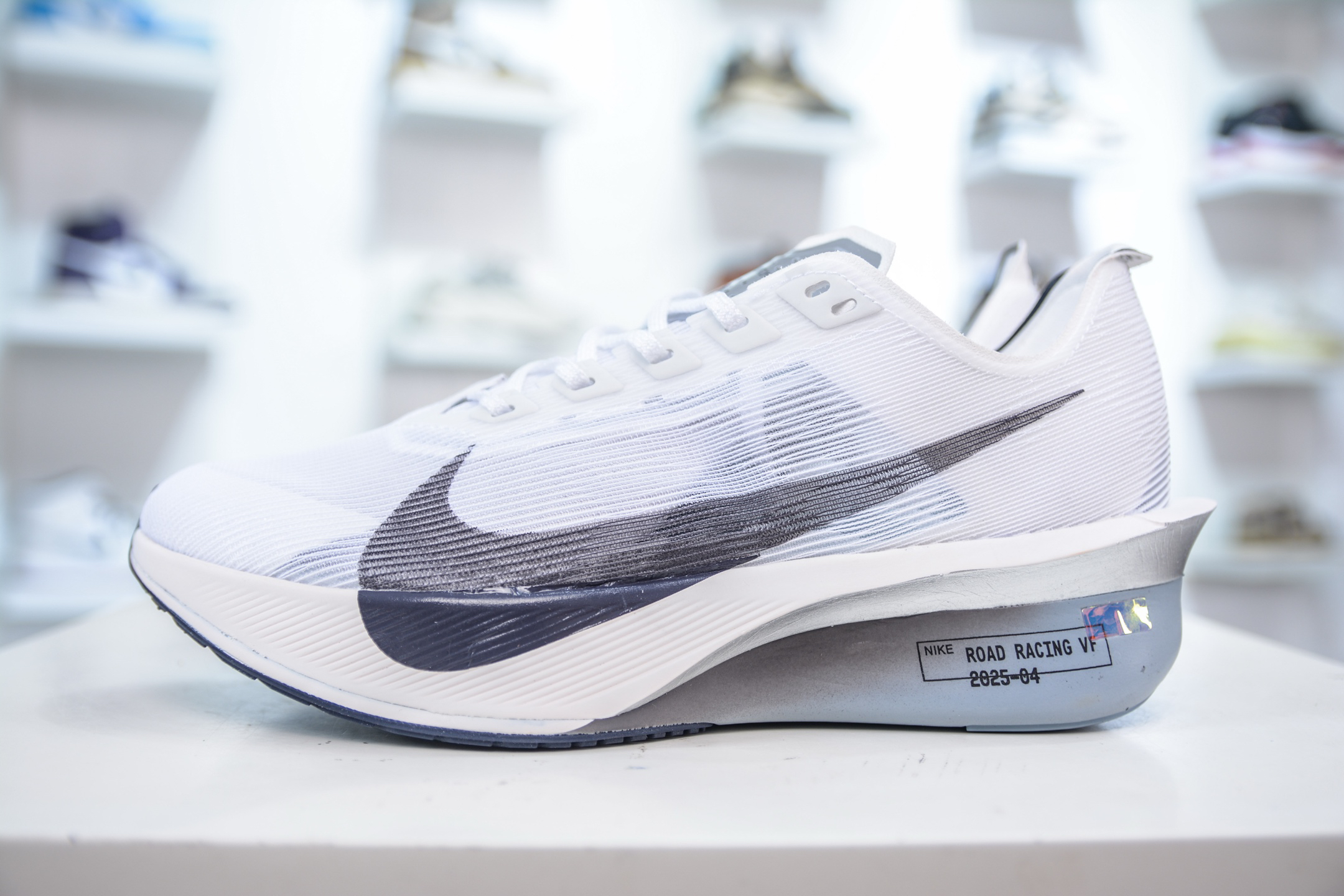 Nike HF6414 100 Running Shoes main view