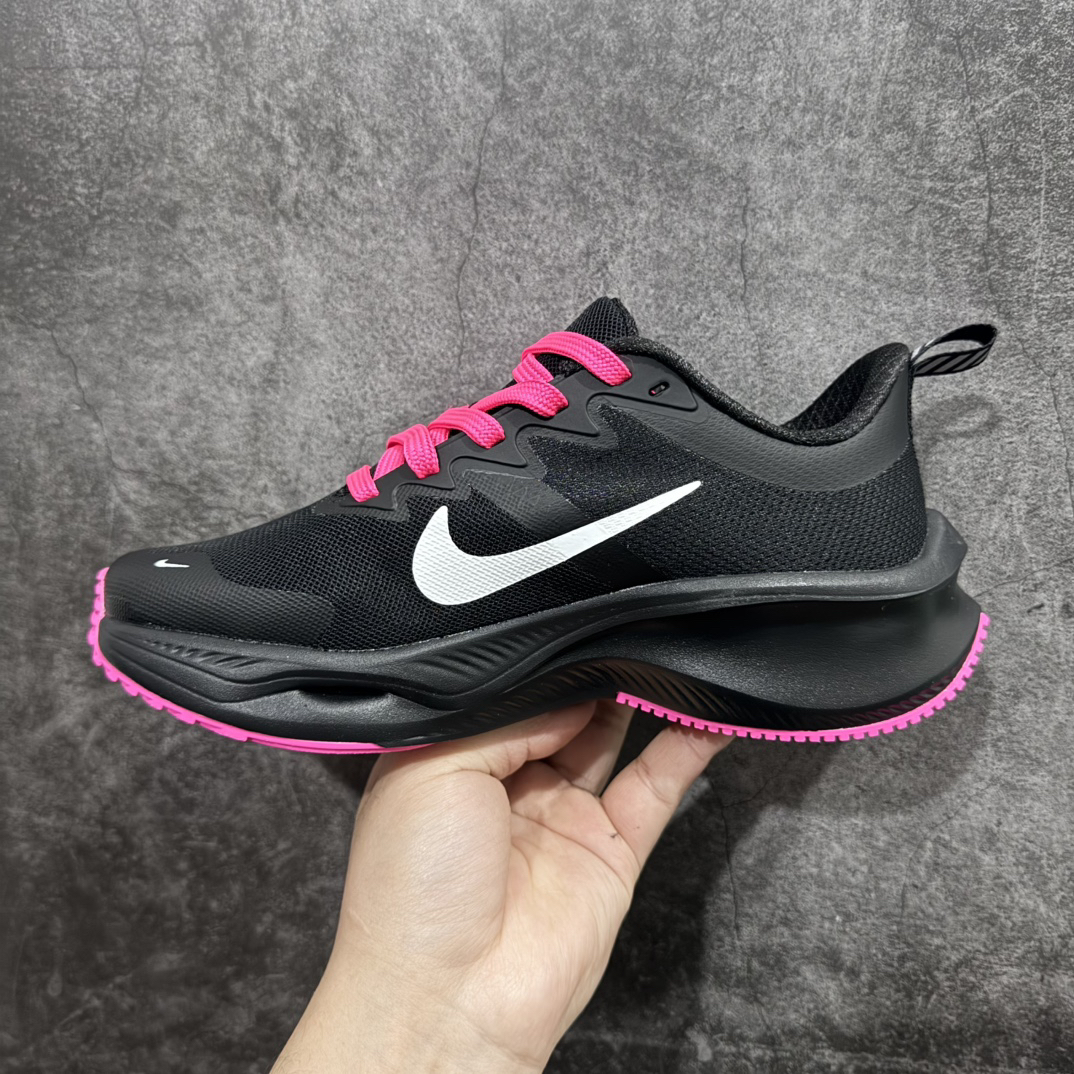 Nike Zoom Plus Running Shoes detail view 1