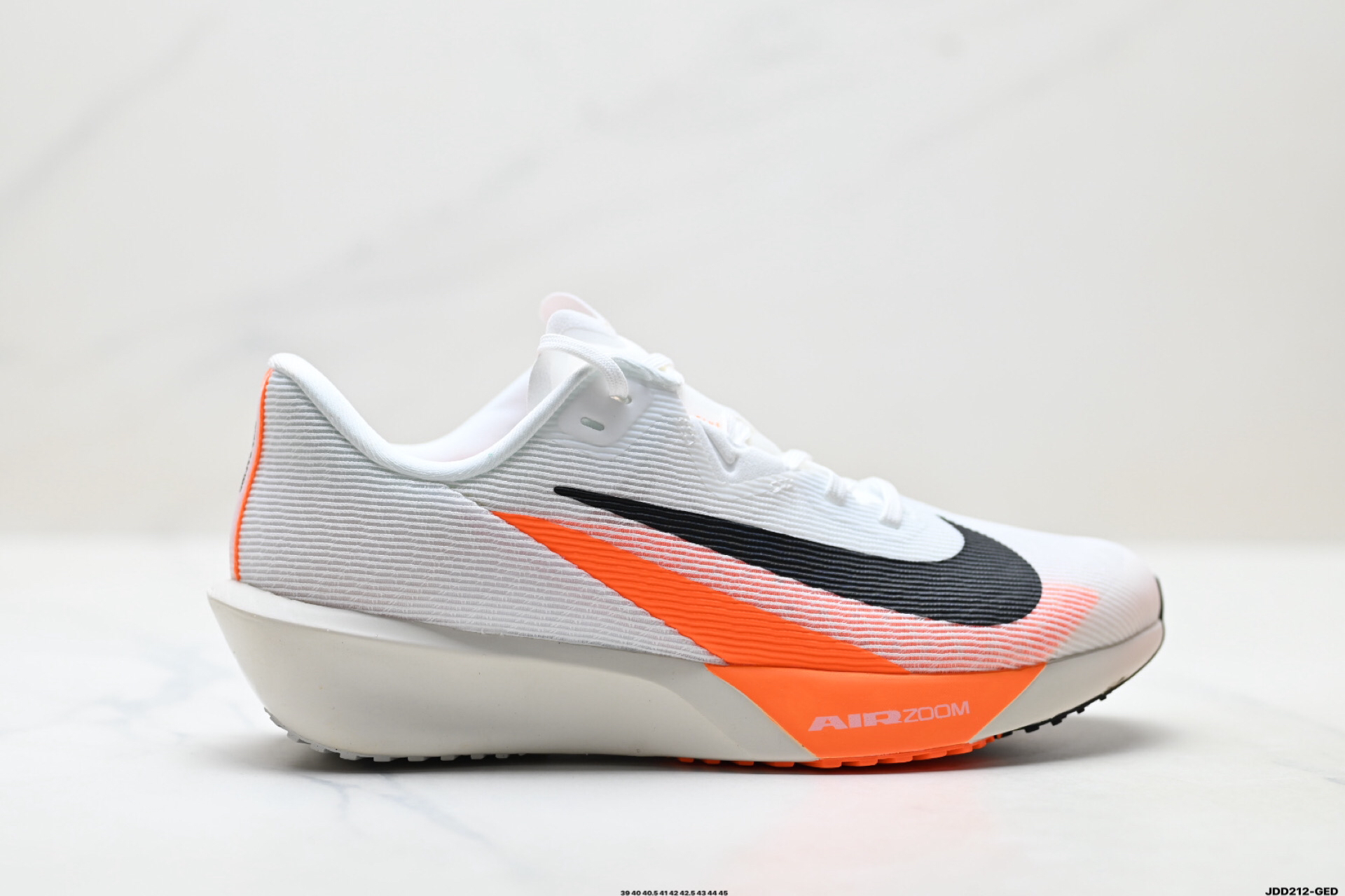 Nike FV6040-102 Running Shoes main view