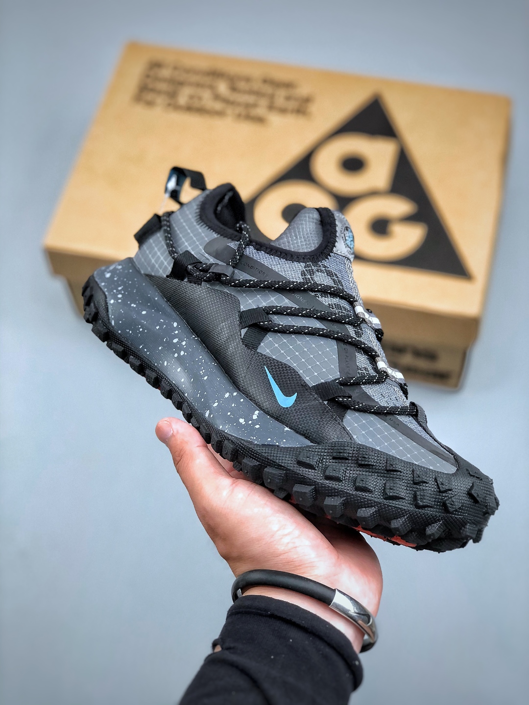 Nike IB7328 002 Sneakers main view