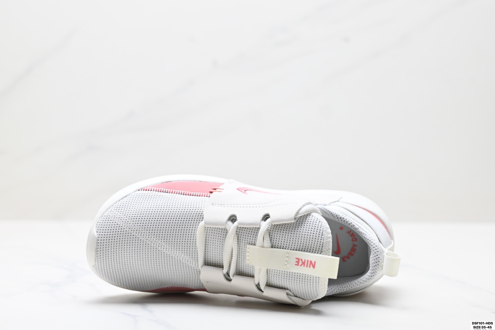 Nike DV2436-101 Sneakers detail view 1