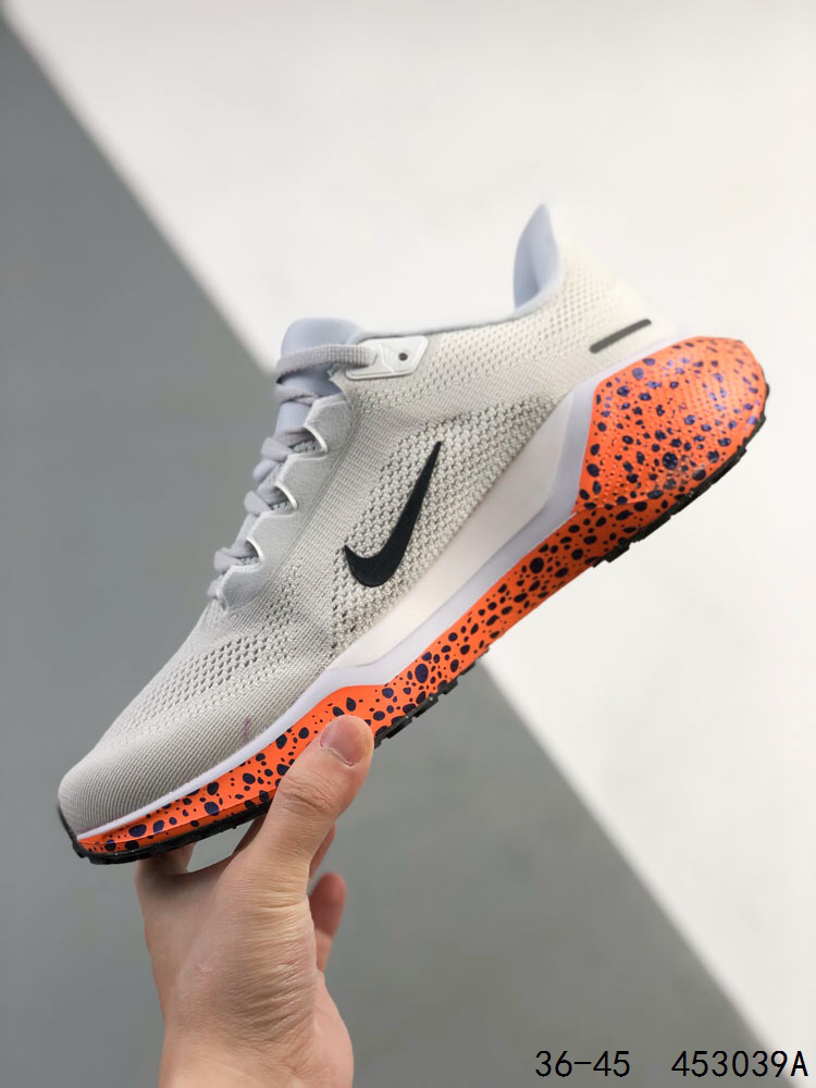 Nike F722 Running Shoes detail view 2