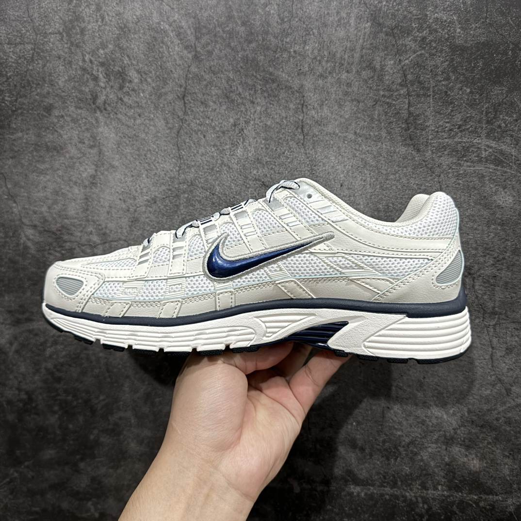 Nike CD6404-018 Sneakers detail view 1