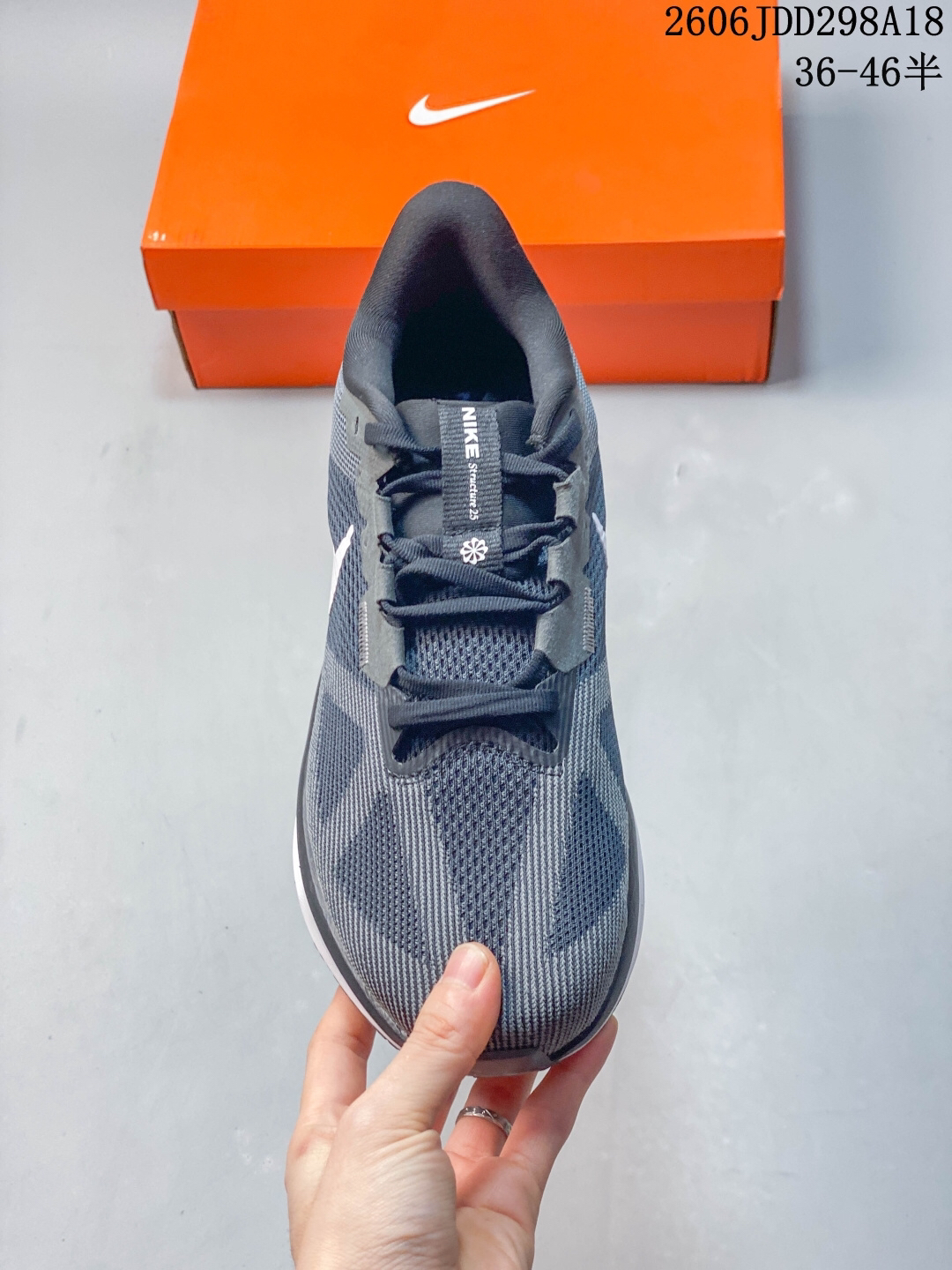 Nike F723 Running Shoes detail view 1