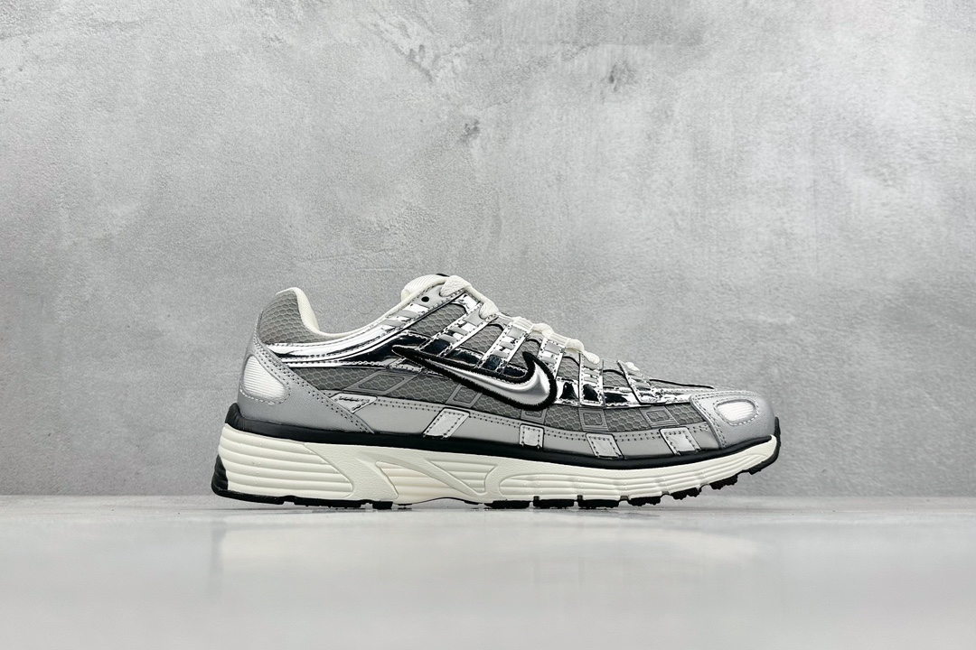 Nike CN0149 001 Running Shoes detail view 1